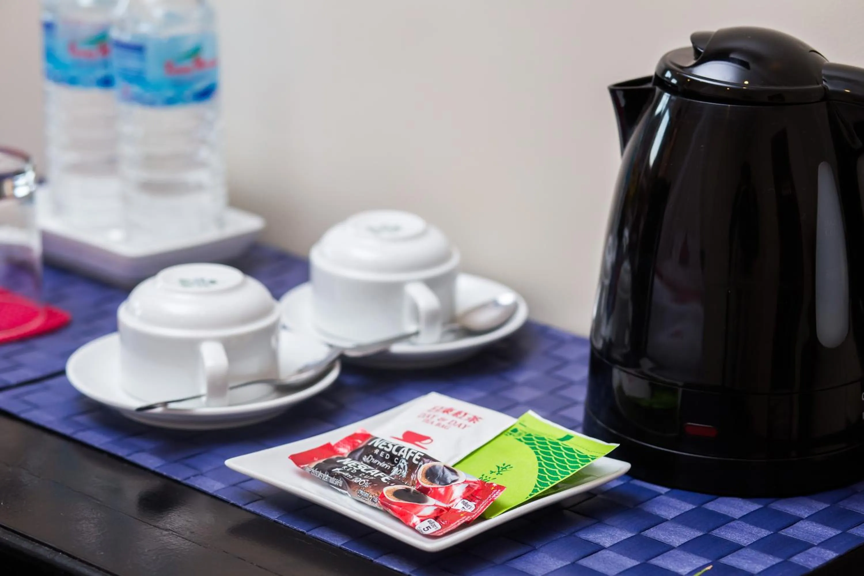 Coffee/tea facilities in The Cockatoo Nature Resort & Spa