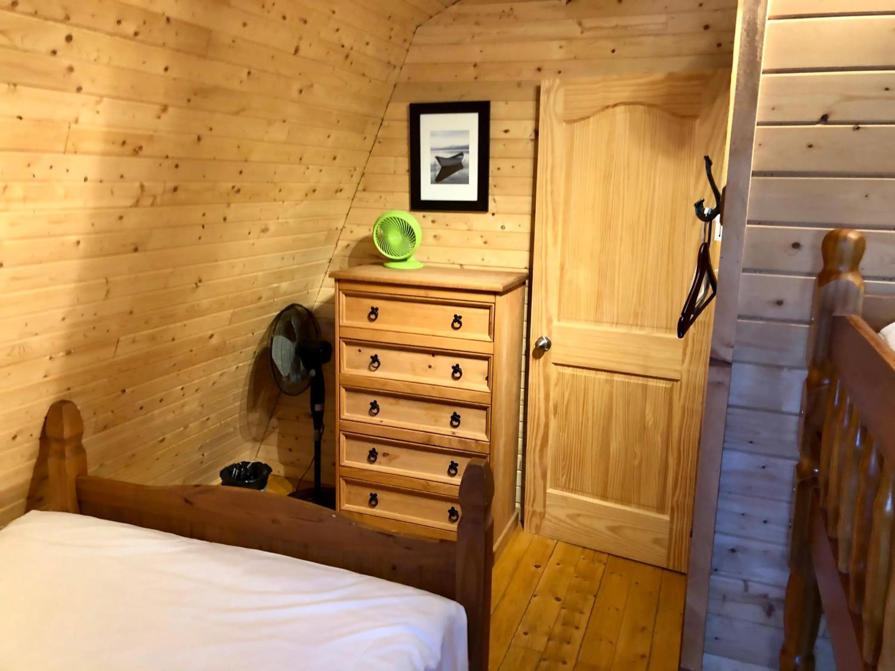 Bedroom, Bed in Chalets du bout du monde