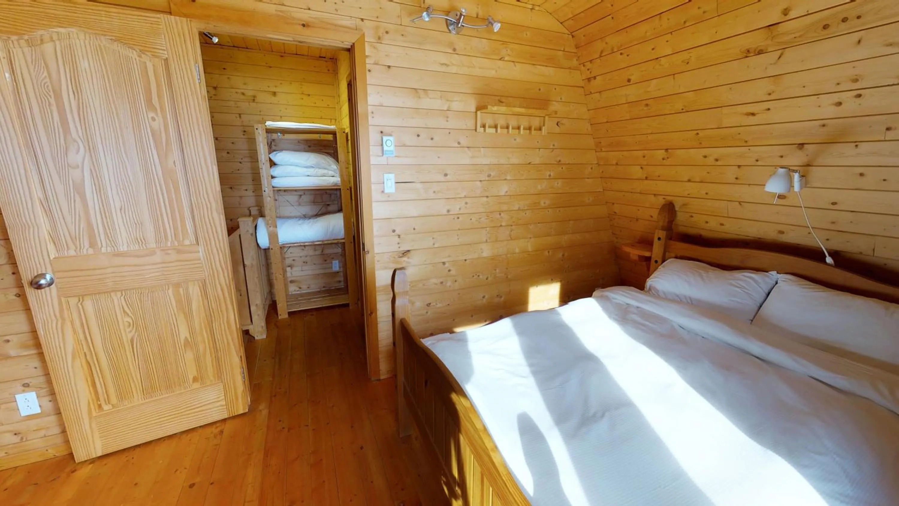 Bedroom, Bed in Chalets du bout du monde