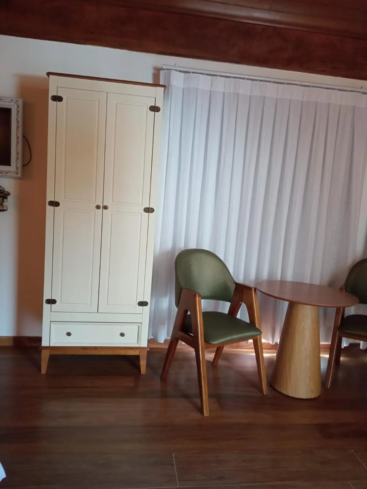 wardrobe in Hotel Villa Greenberg