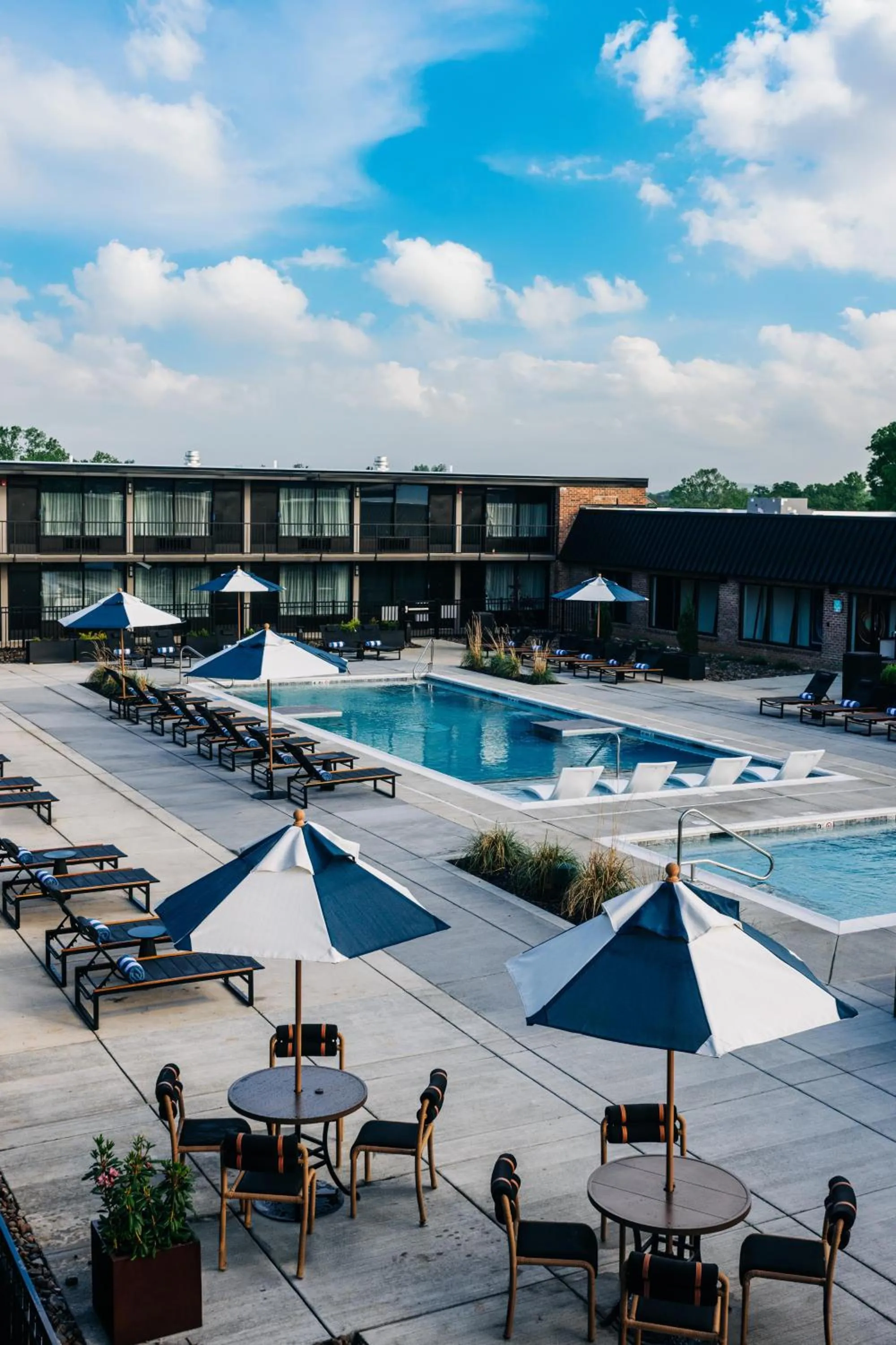Swimming pool in The Trail Hotel