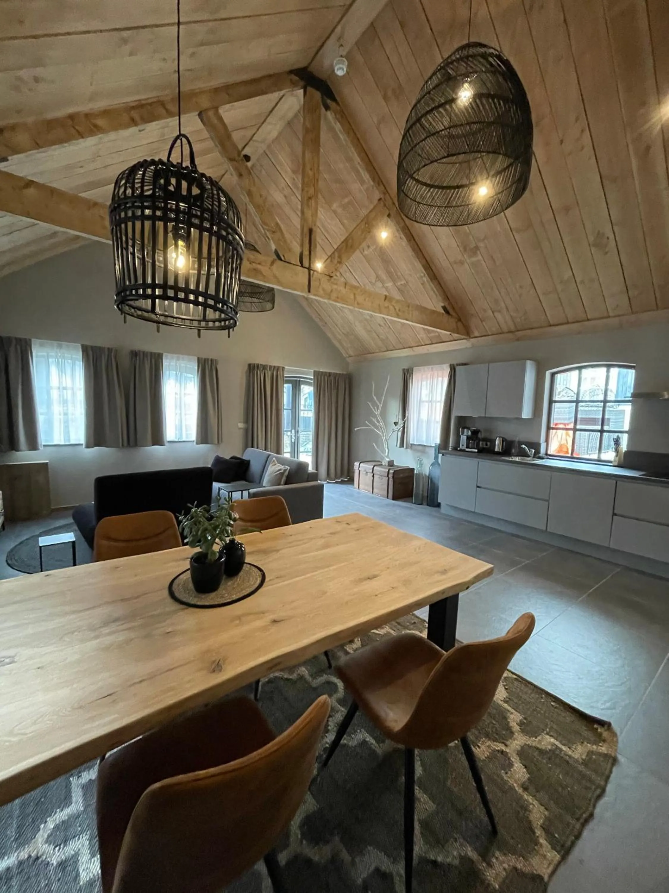 Kitchen or kitchenette in In de Witte Dame Hotel Bar Kitchen Apartments