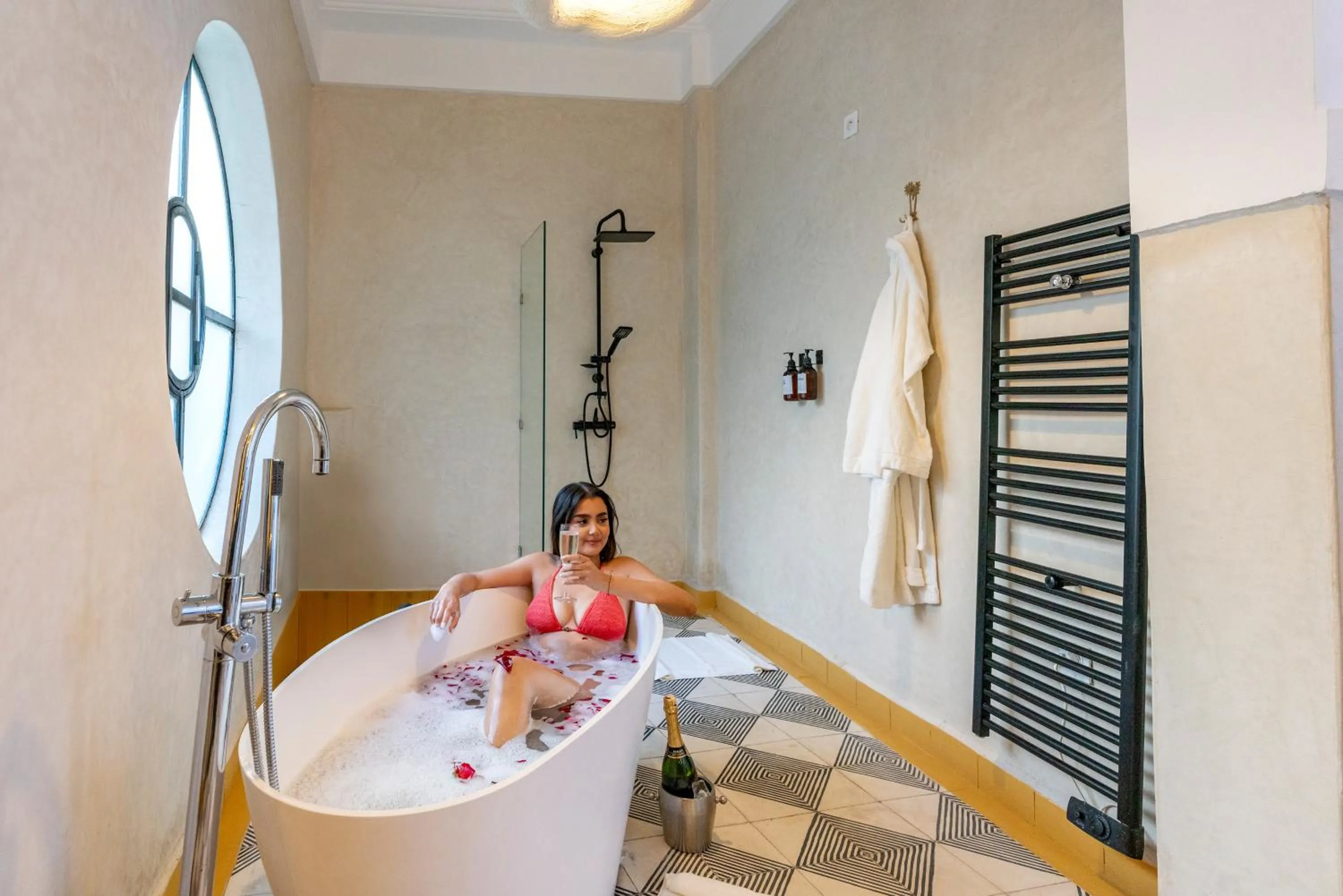 Bath in Maison H Kasbah