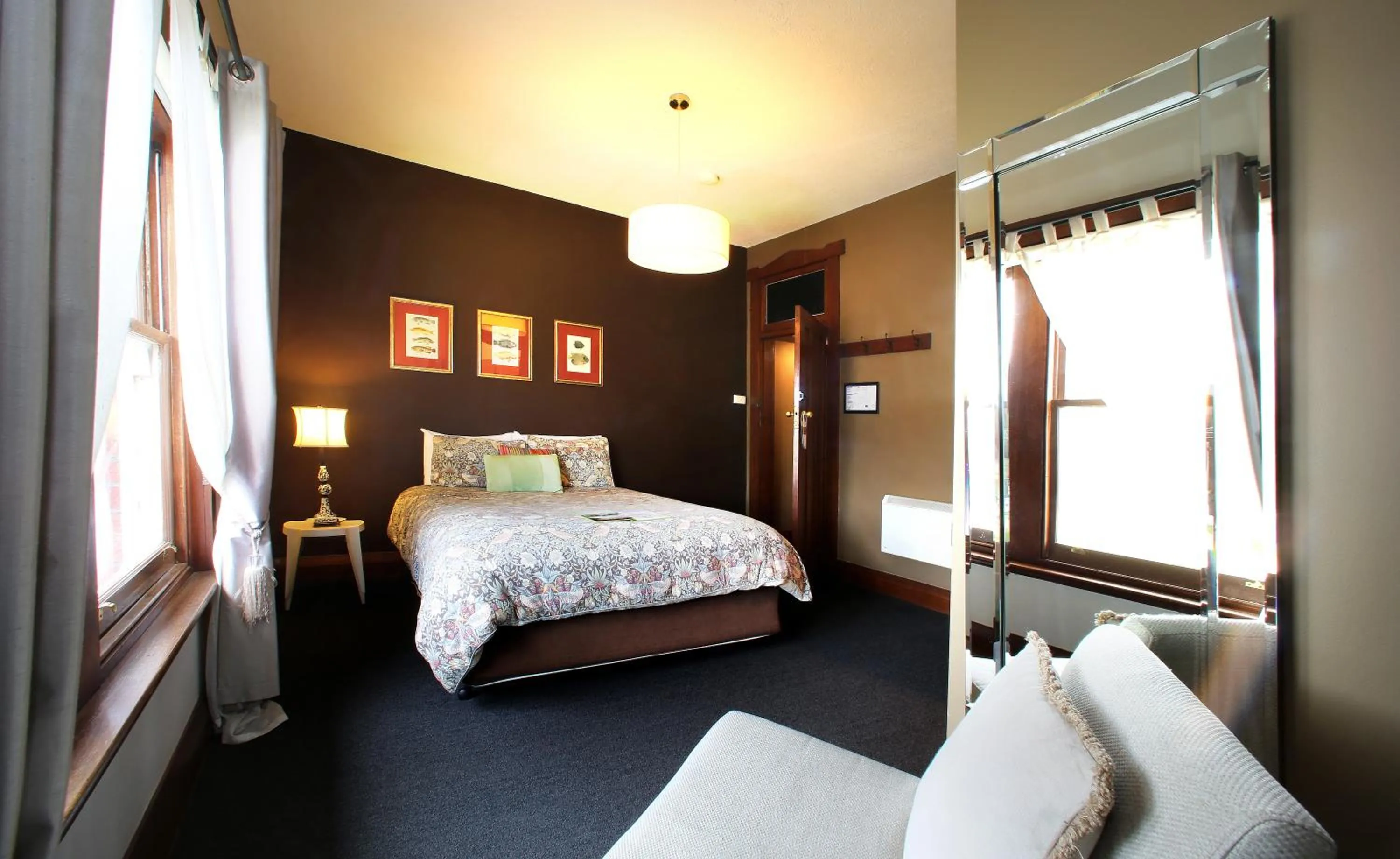Bedroom, Bed in Kermandie Hotel