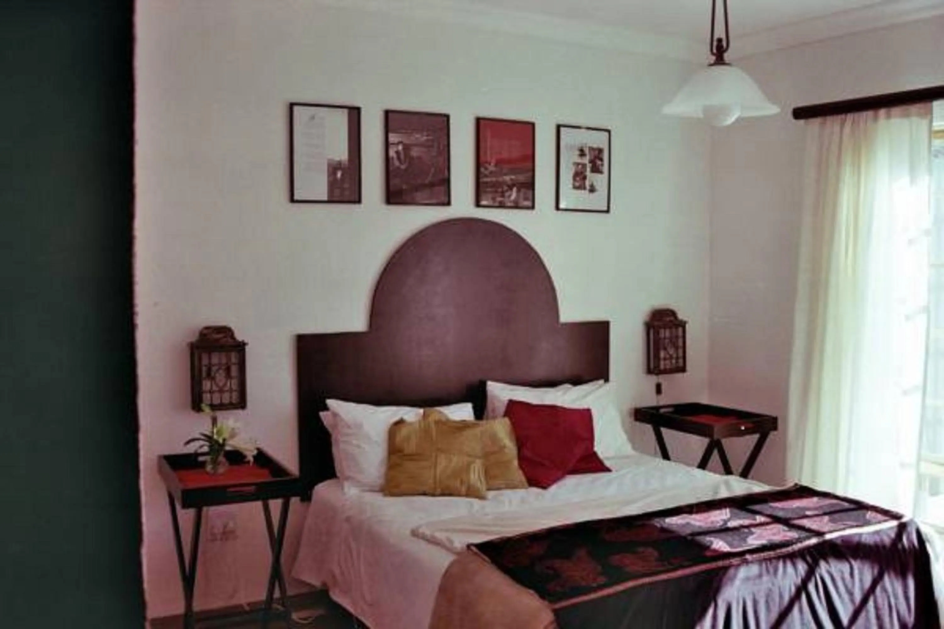 Double Room with Mountain View - single occupancy in Aspen Guest House