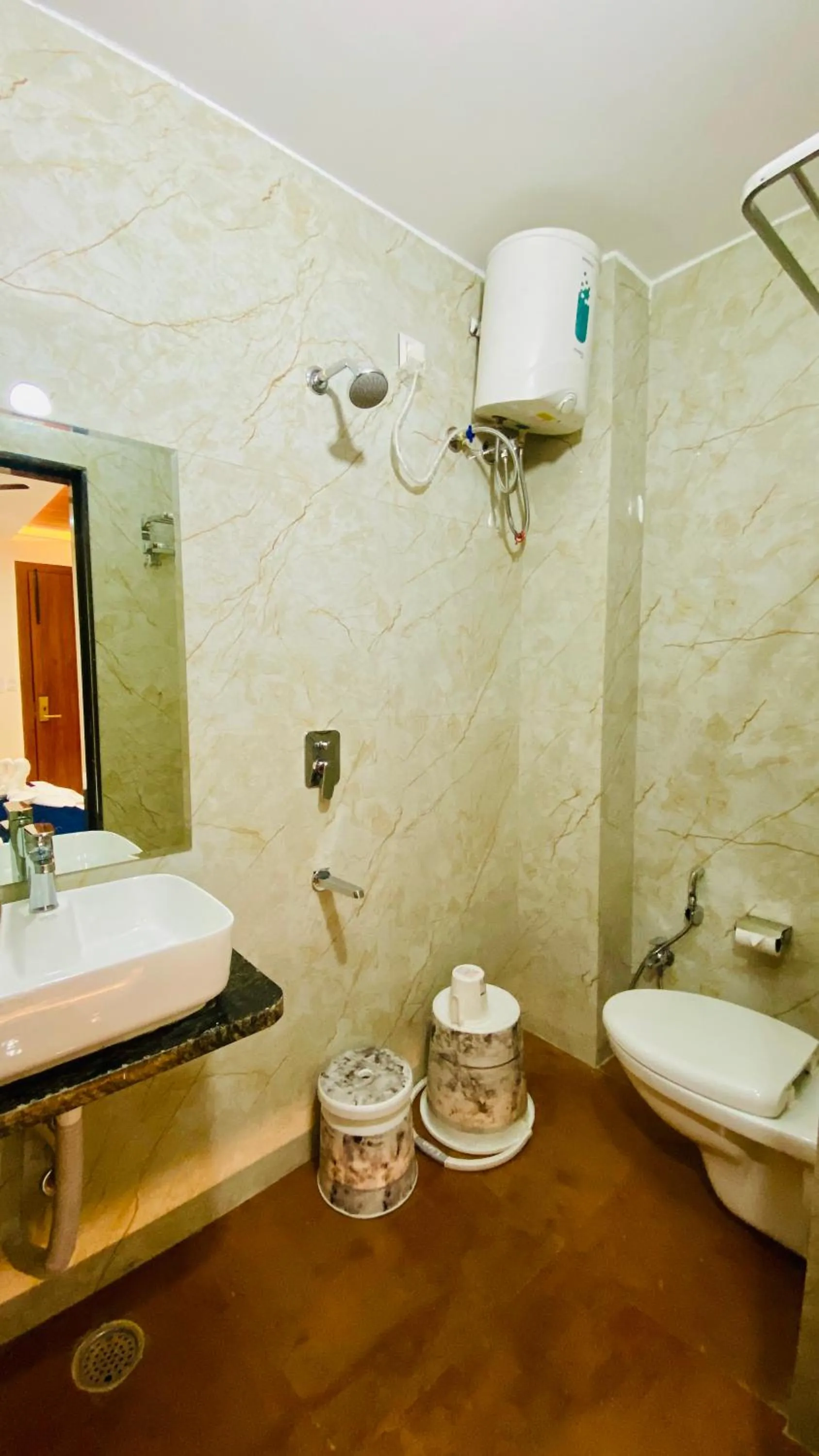 Bathroom in Hotel Pravasa Stay, Dewas Naka