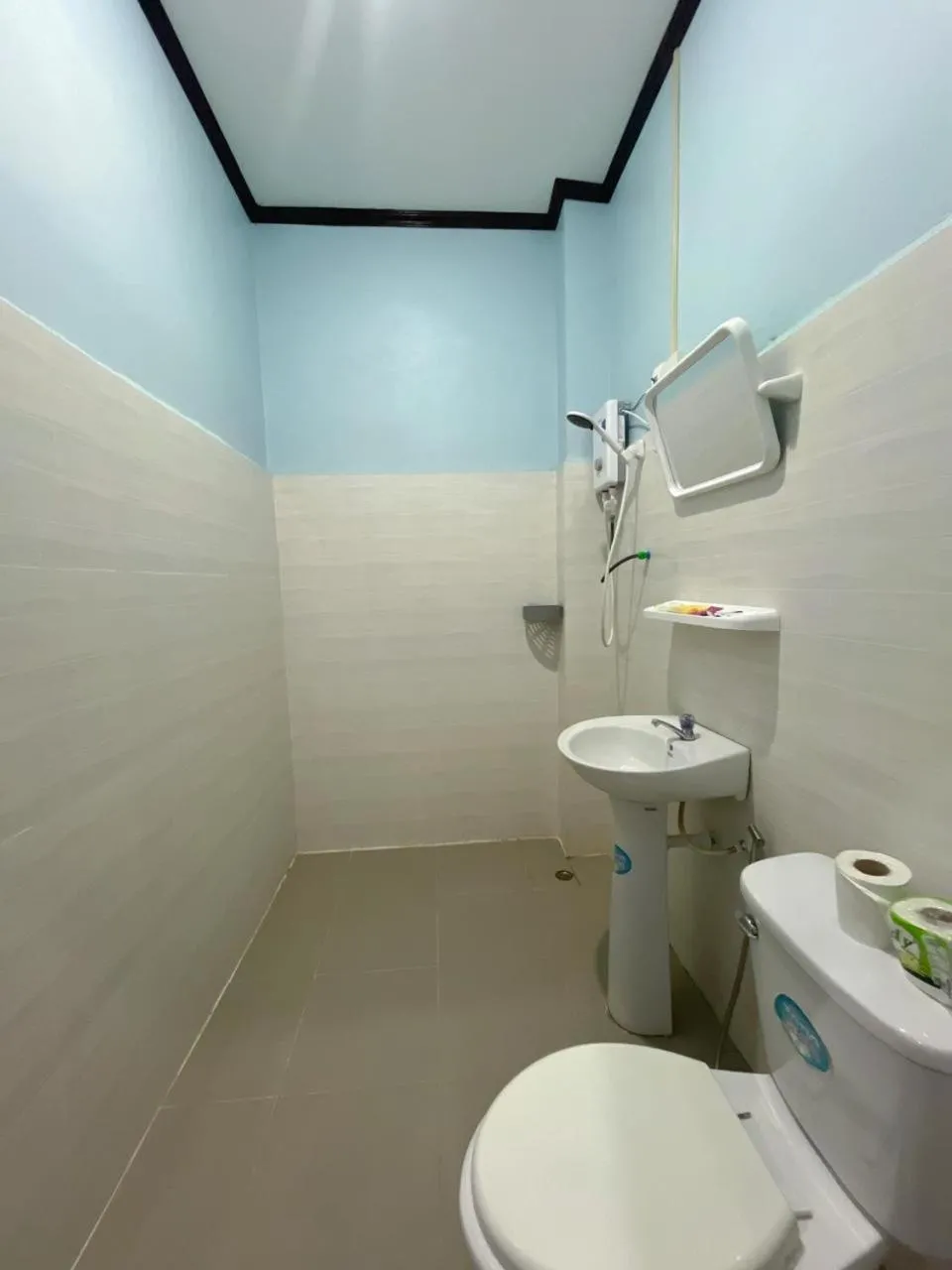 Bathroom in Smile Guesthouse VangVieng