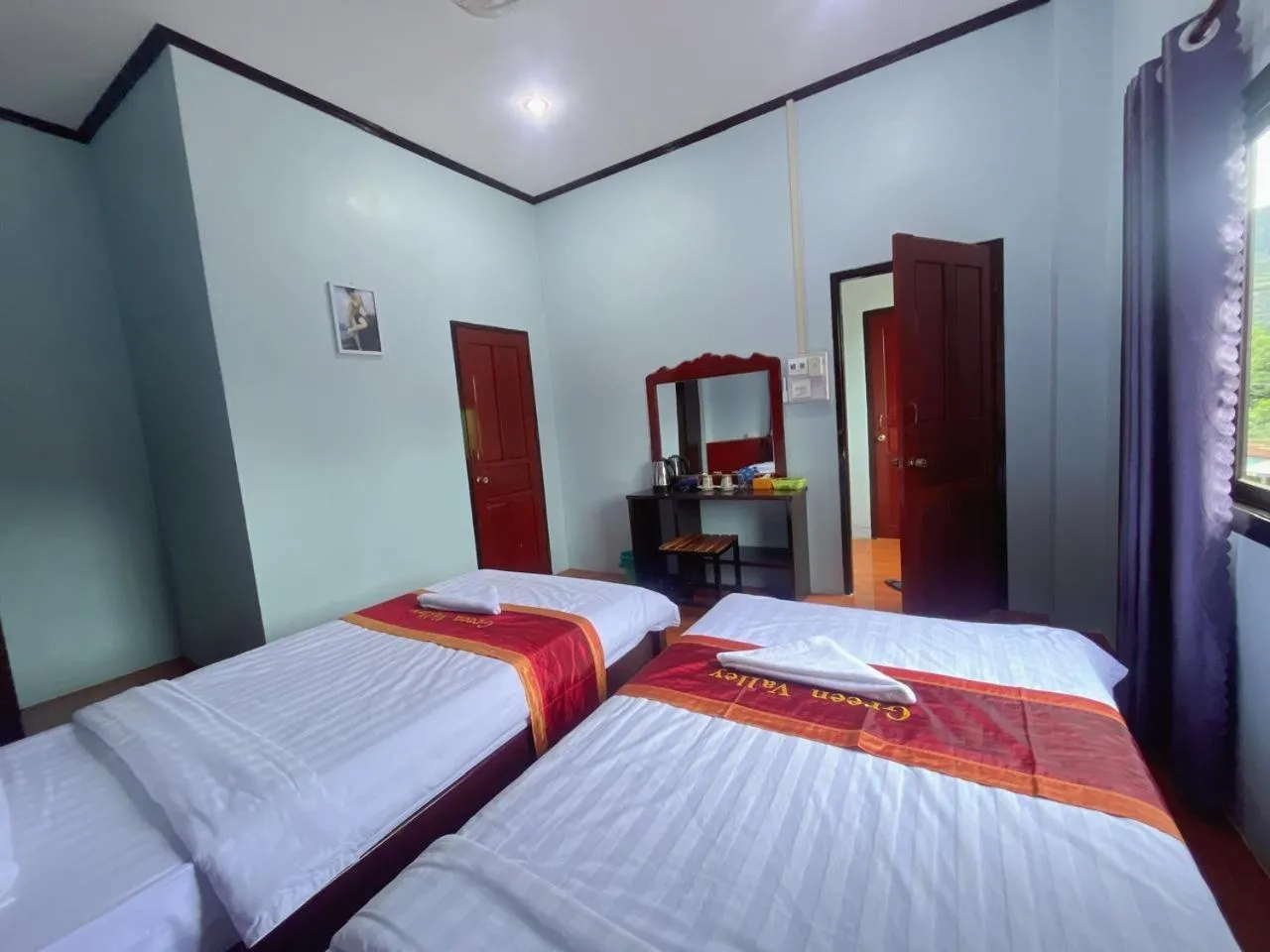 Bedroom, Bed in Smile Guesthouse VangVieng