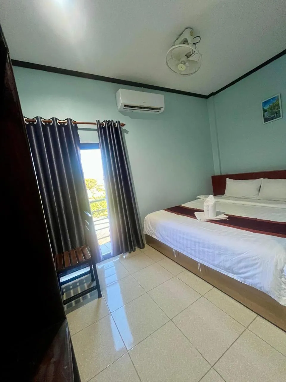 Bedroom, Bed in Smile Guesthouse VangVieng