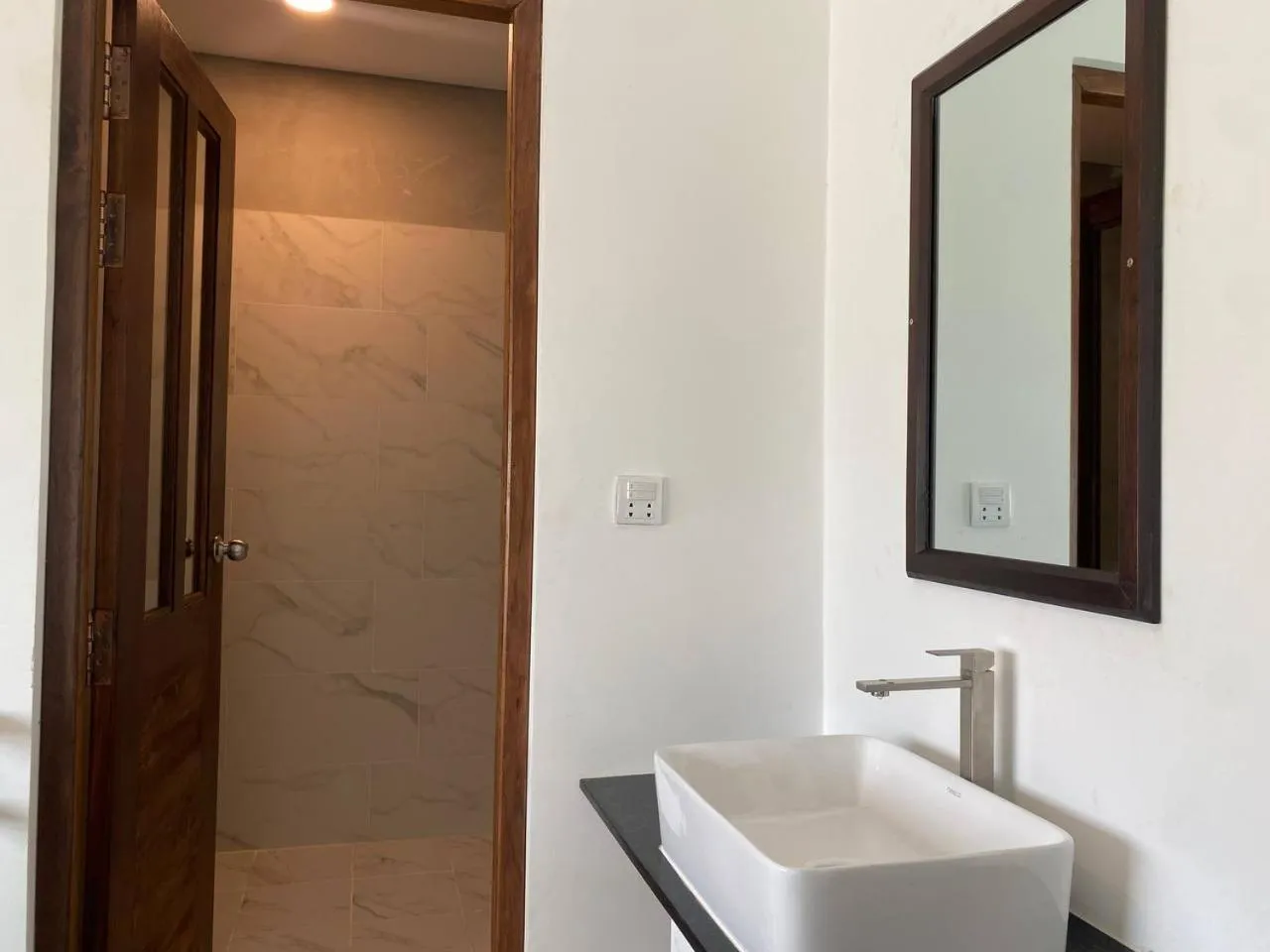 Bathroom in Apartment Green Amazon