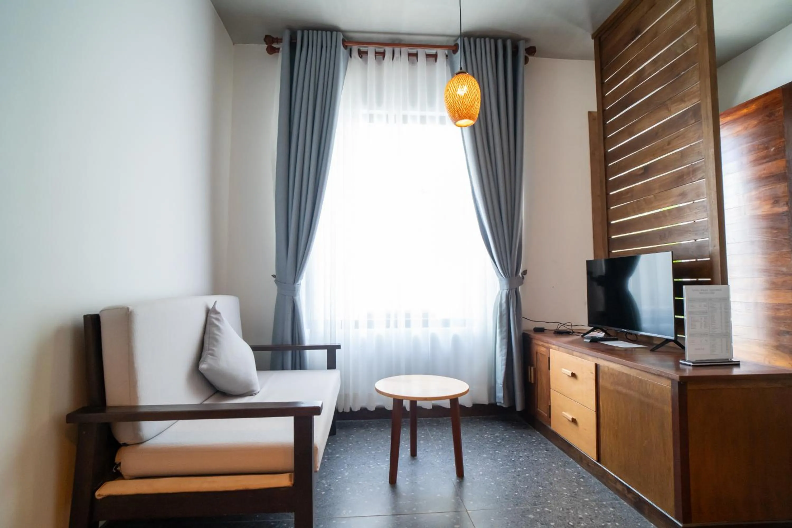 Evening entertainment in Apartment Green Amazon