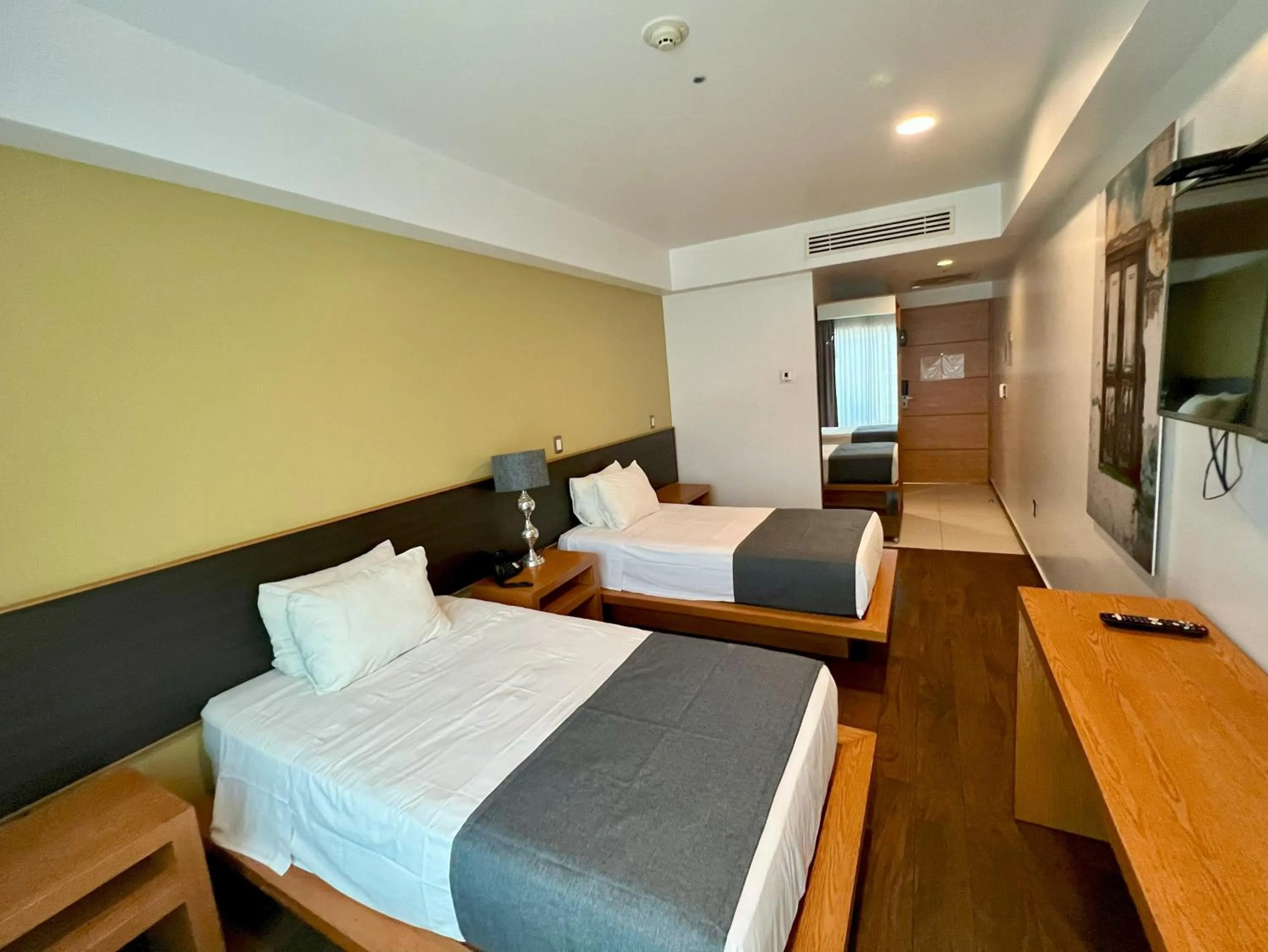 Bed in Concept Hotel - Centro Zamora