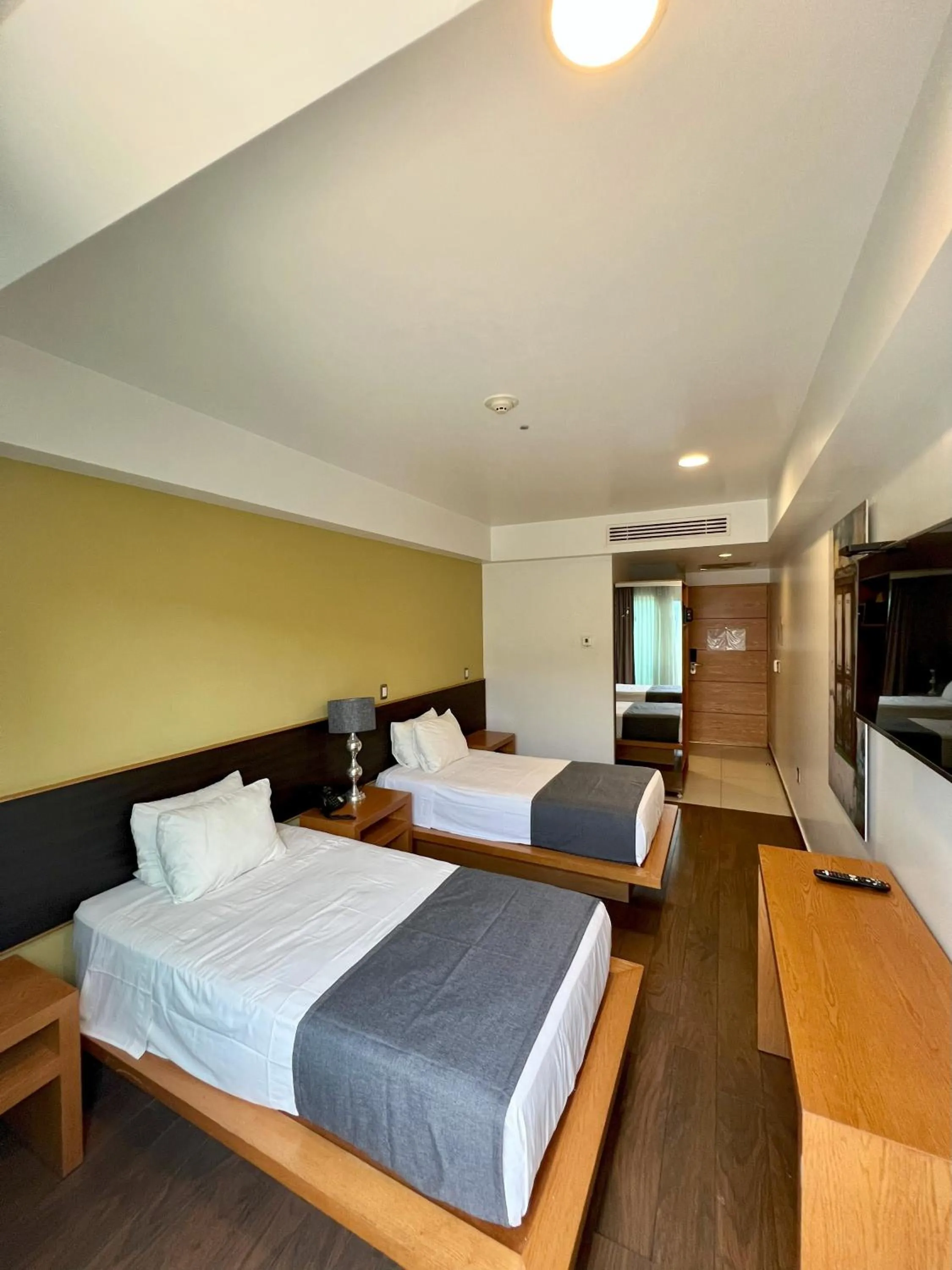 Bed in Concept Hotel - Centro Zamora