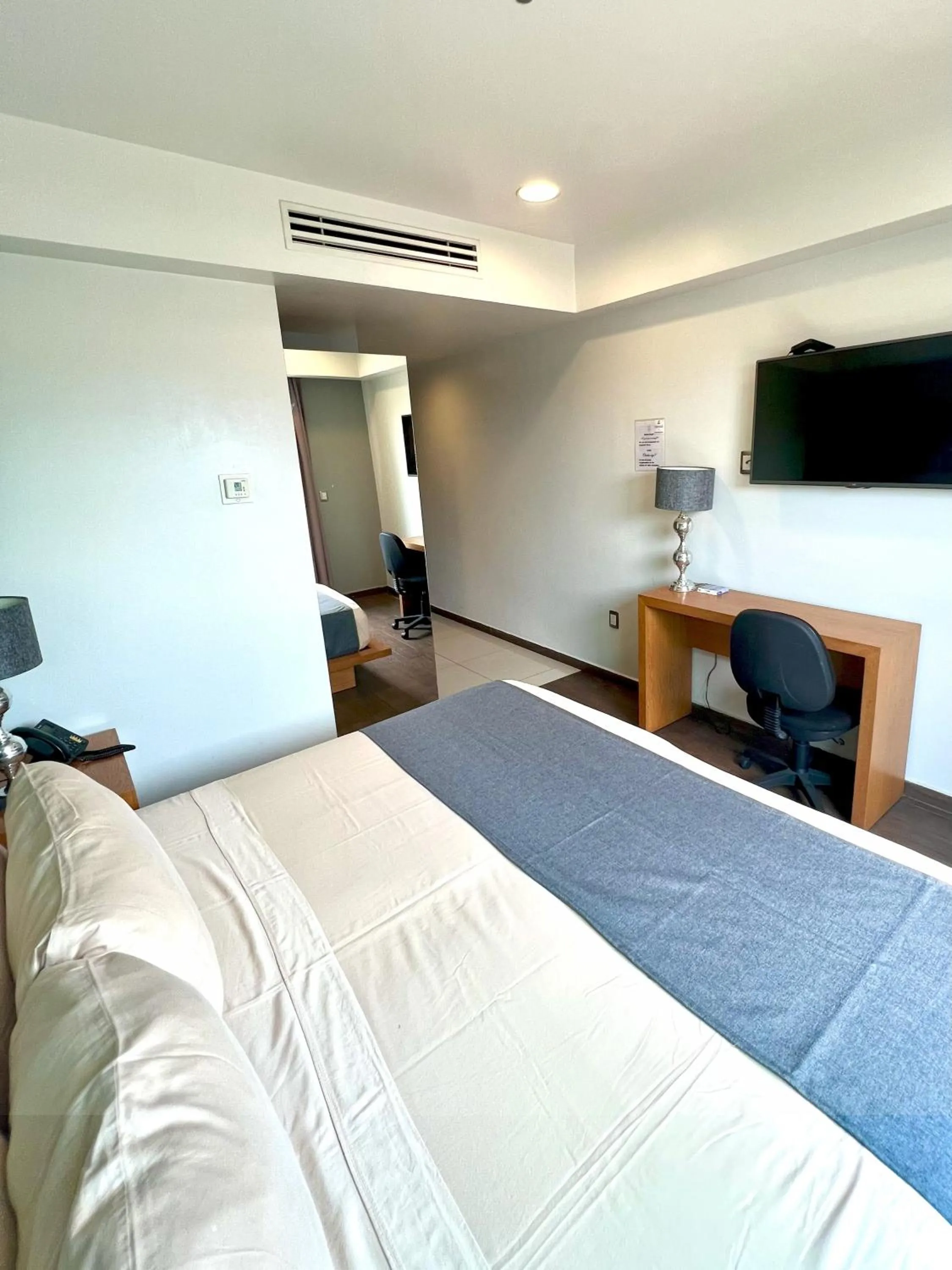 Bed in Concept Hotel - Centro Zamora