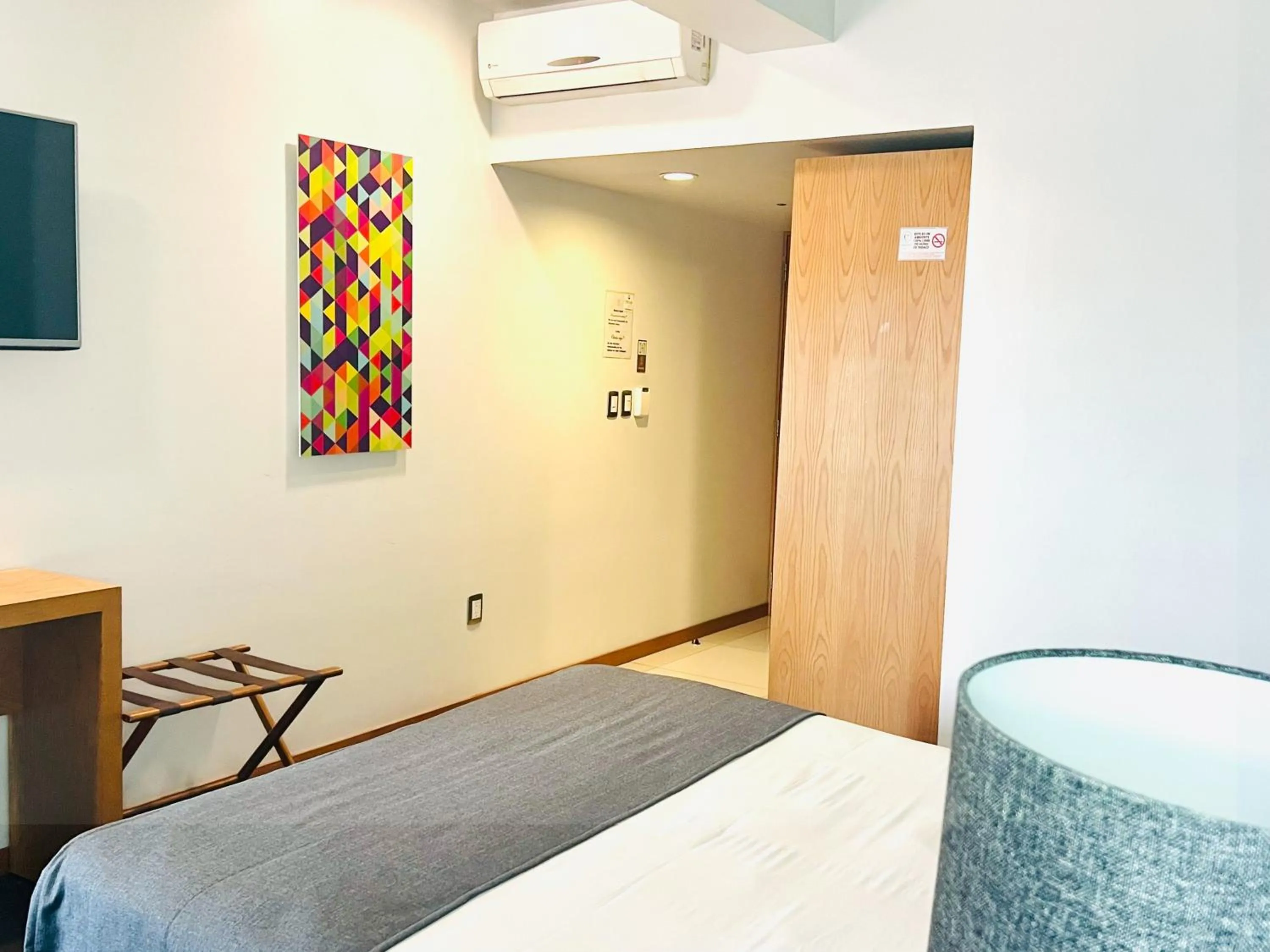 Bed in Concept Hotel - Centro Zamora