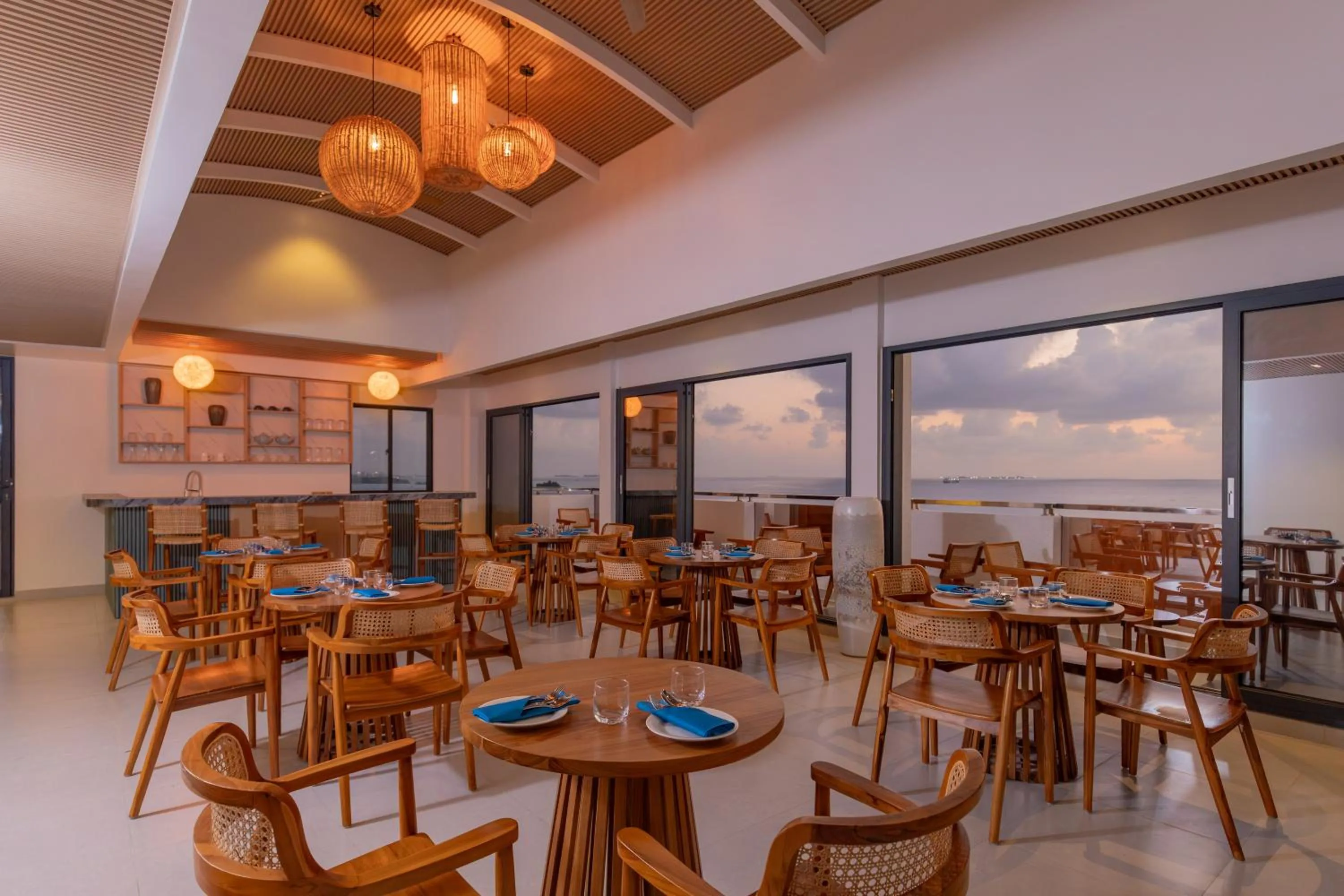 Restaurant/places to eat in Arrival Beach and Spa