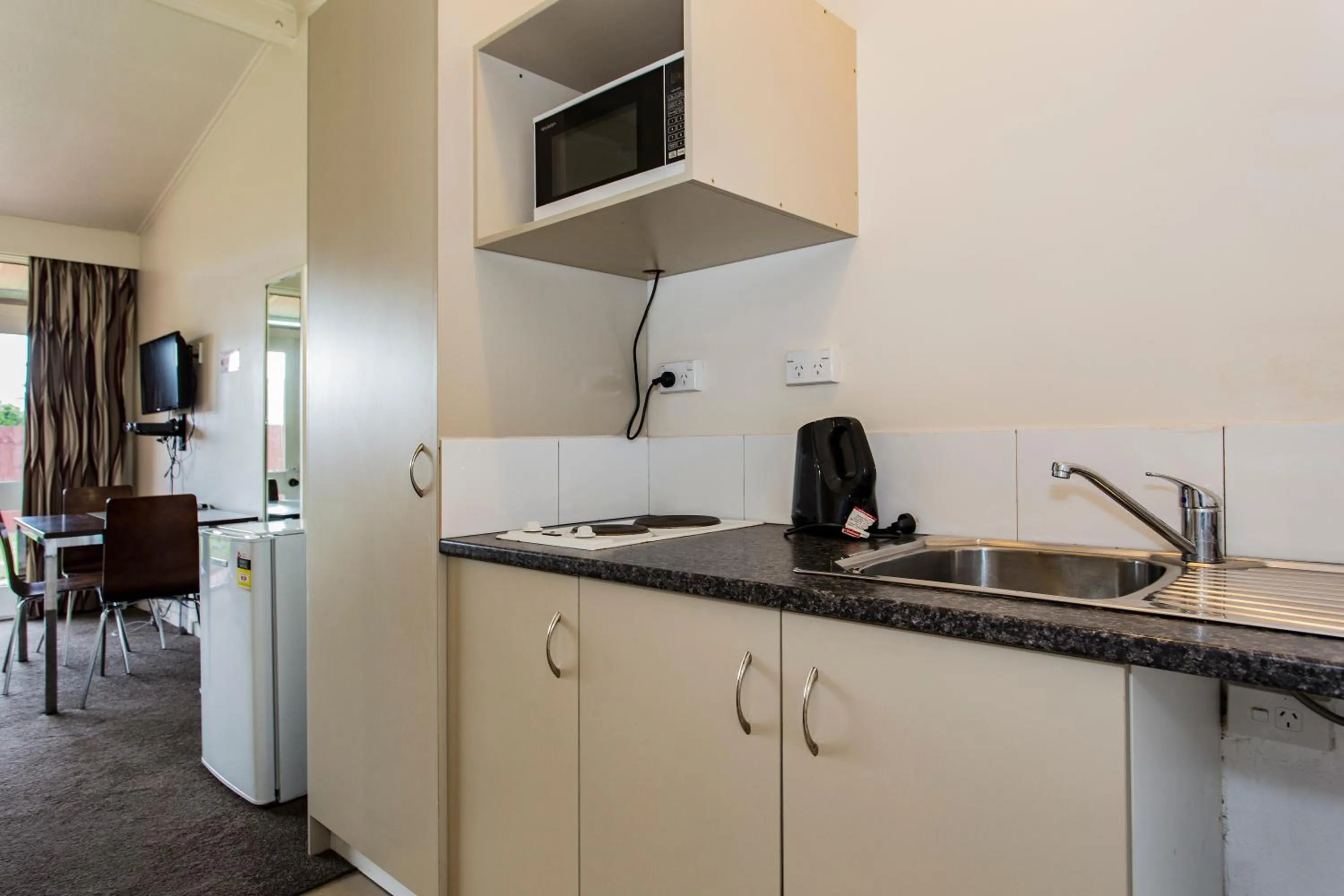 Kitchen or kitchenette in Blenheim Road Motor Lodge