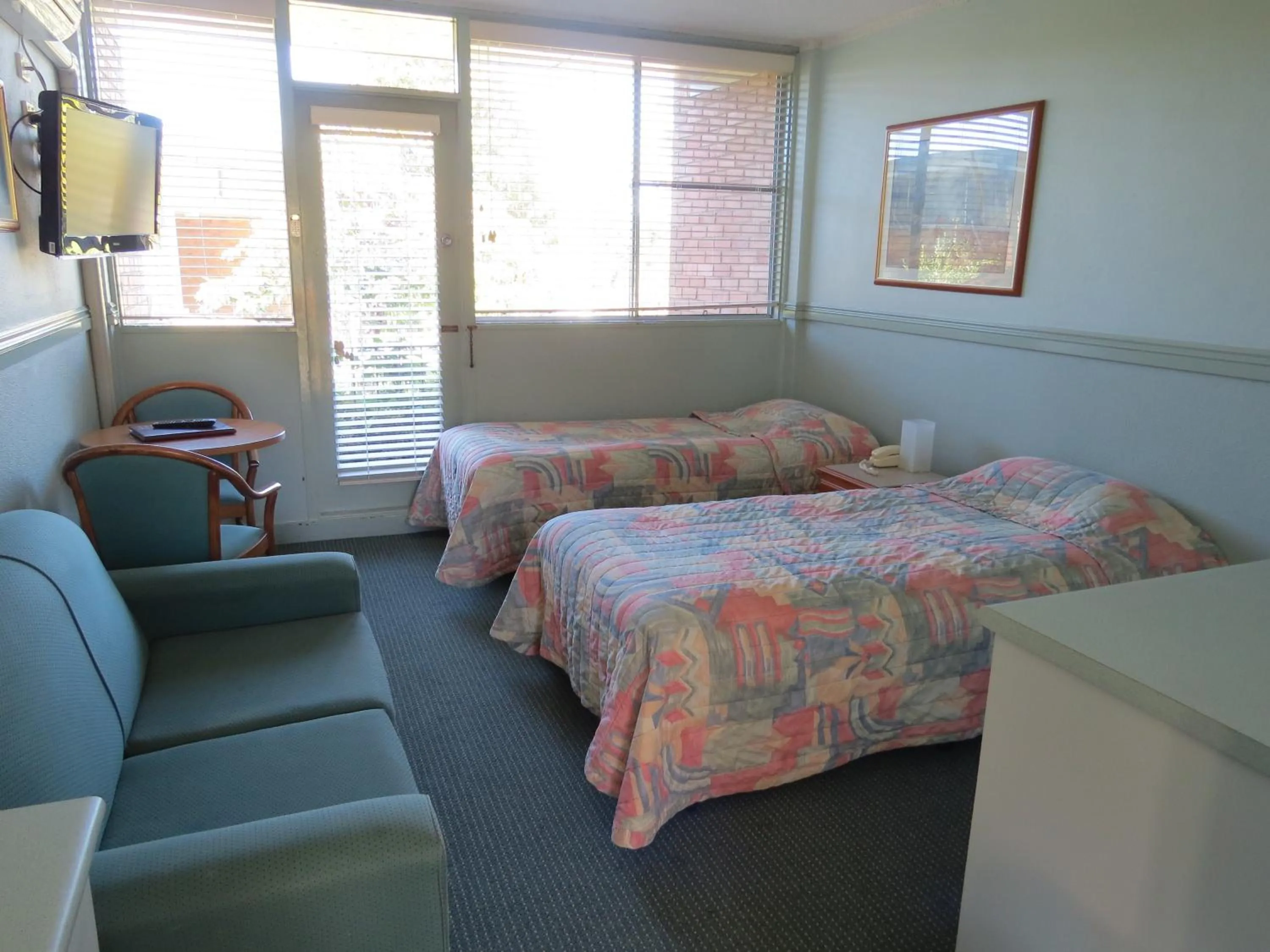 Day, Bed in Golfview Lodge