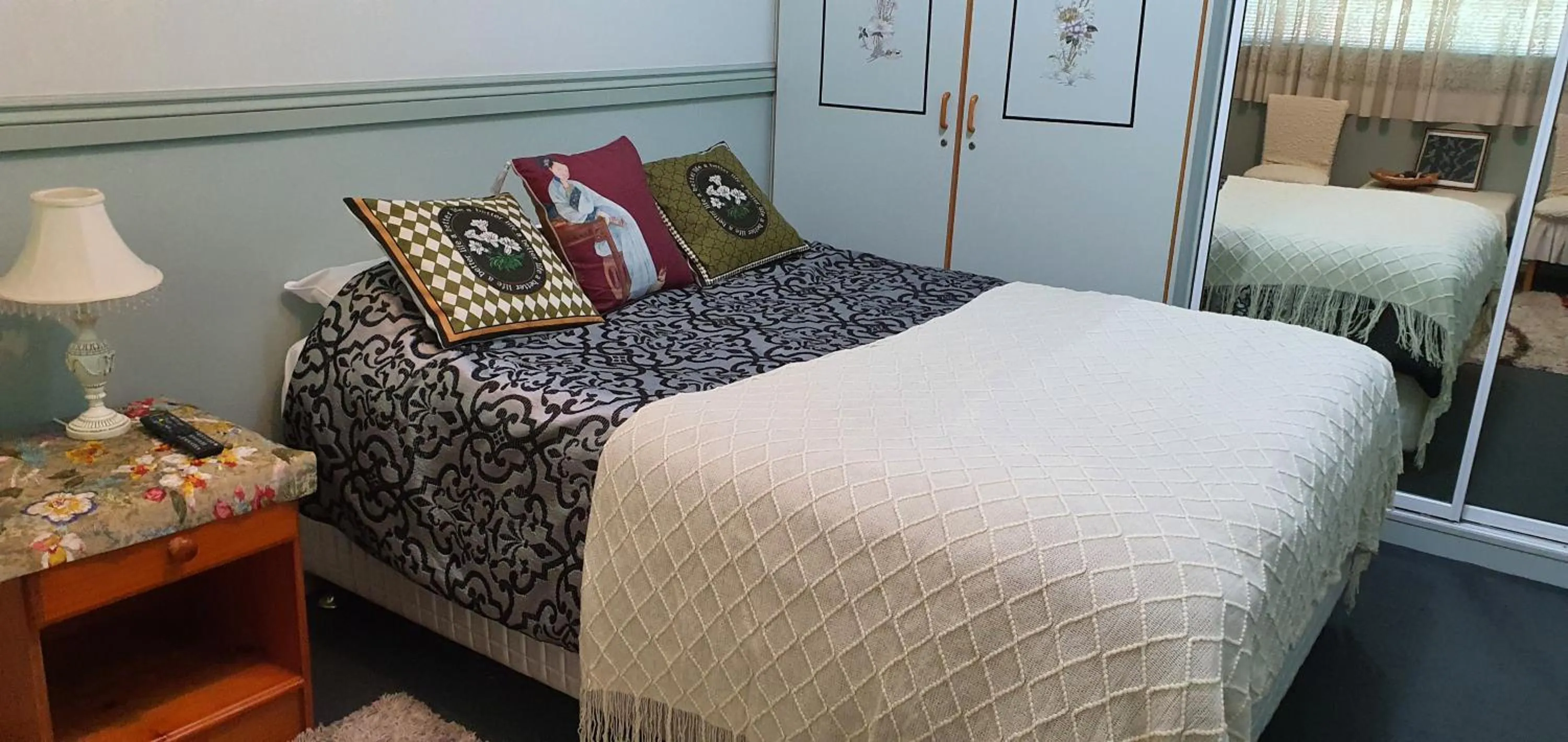 Bed in Golfview Lodge