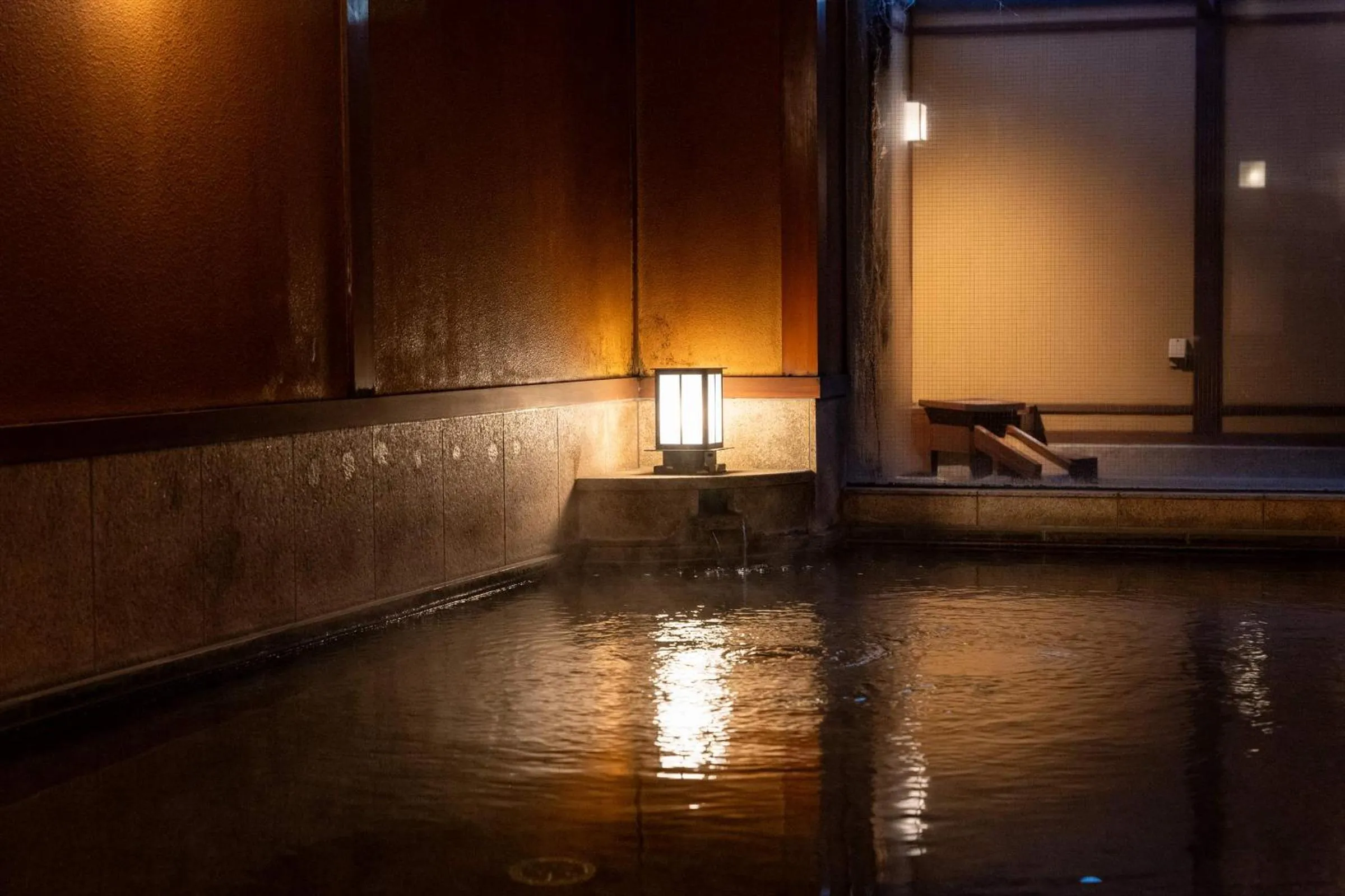 Public Bath in Dantokan Kikunoya