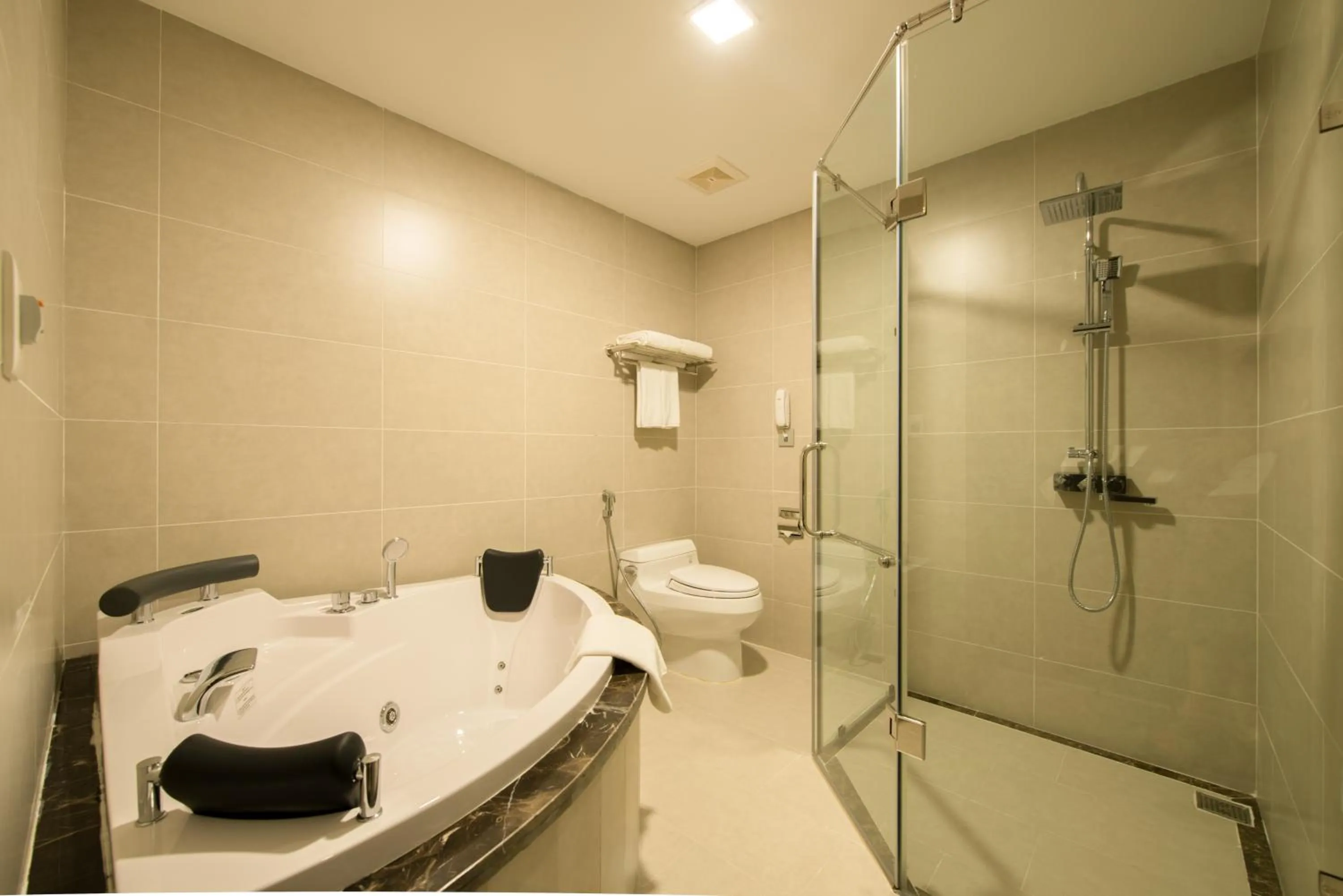 Muong Thanh Hanoi Centre Hotel