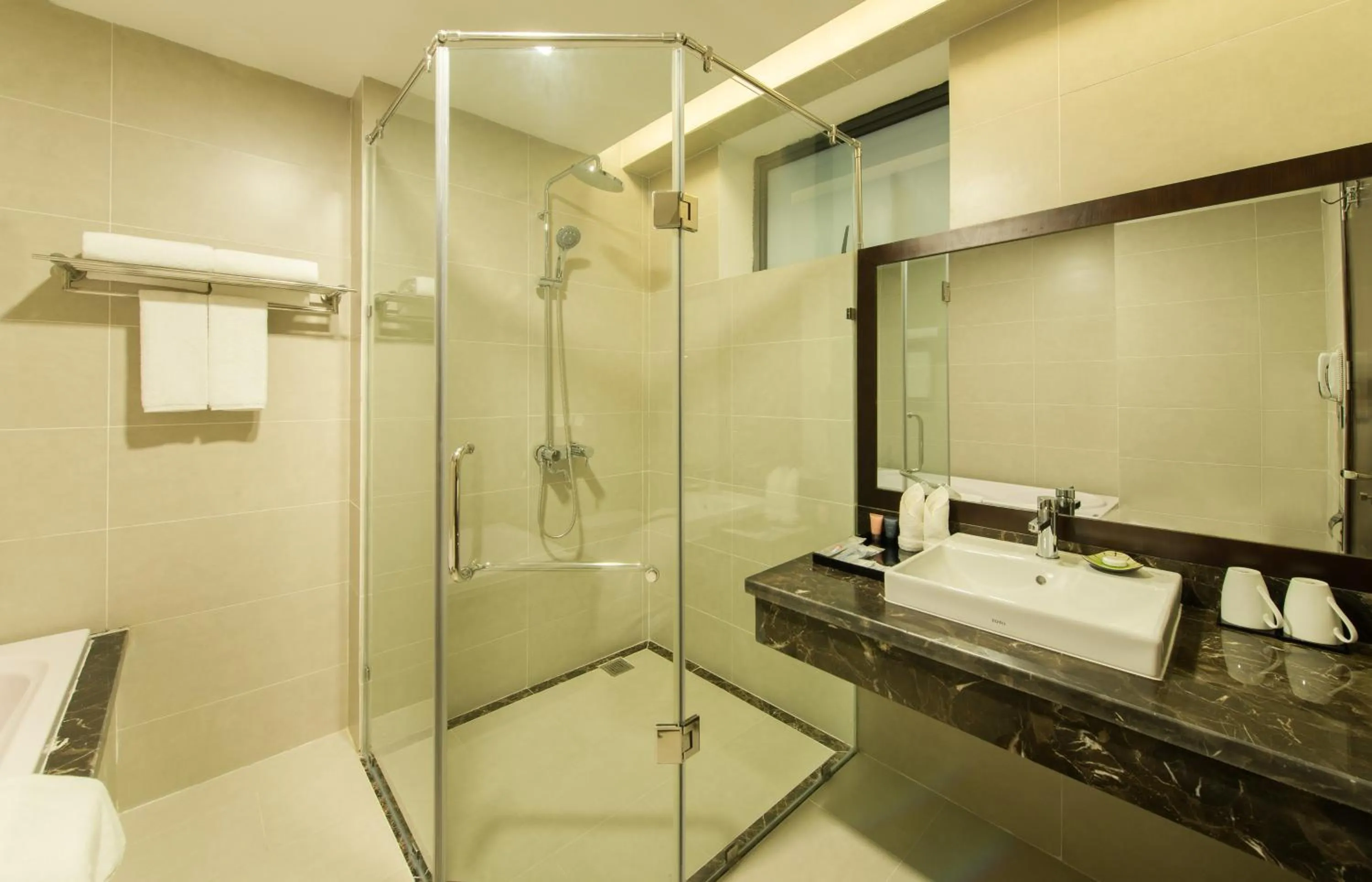 Muong Thanh Hanoi Centre Hotel