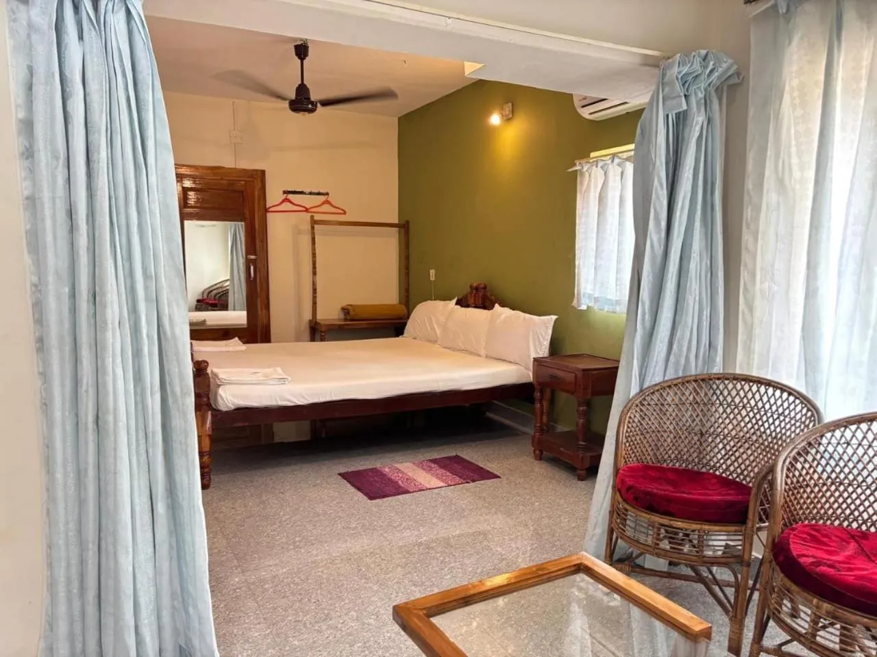 Akshay Beach Resort