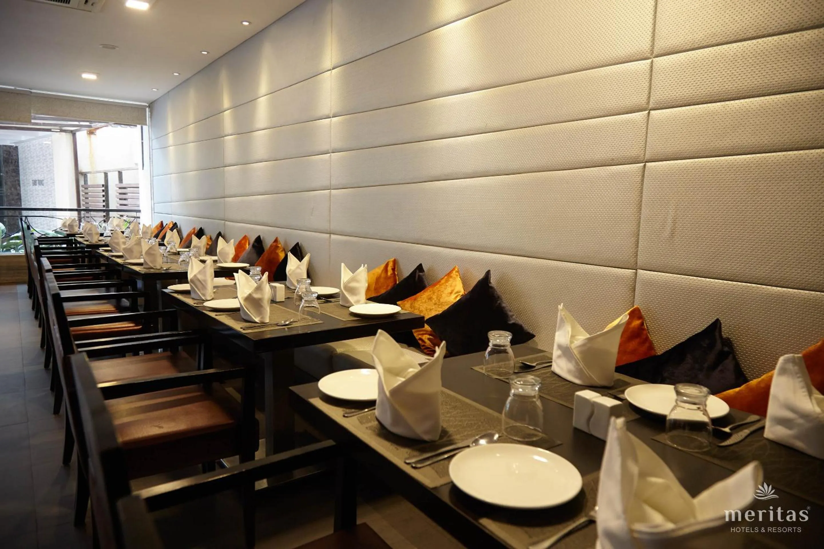 Restaurant/places to eat in Meritas Picaddle Resort Lonavala