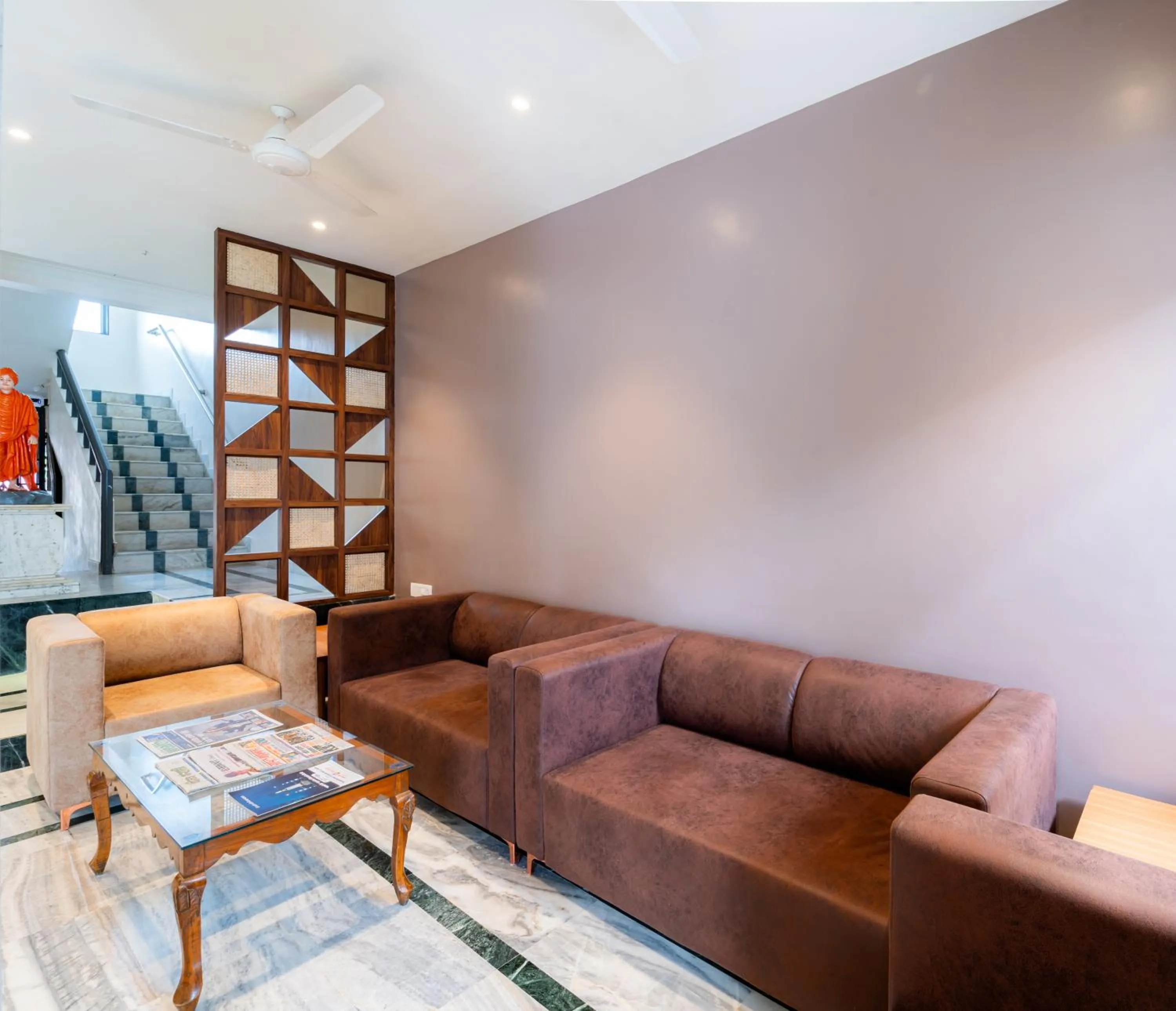 Seating area in Treebo Kaveri