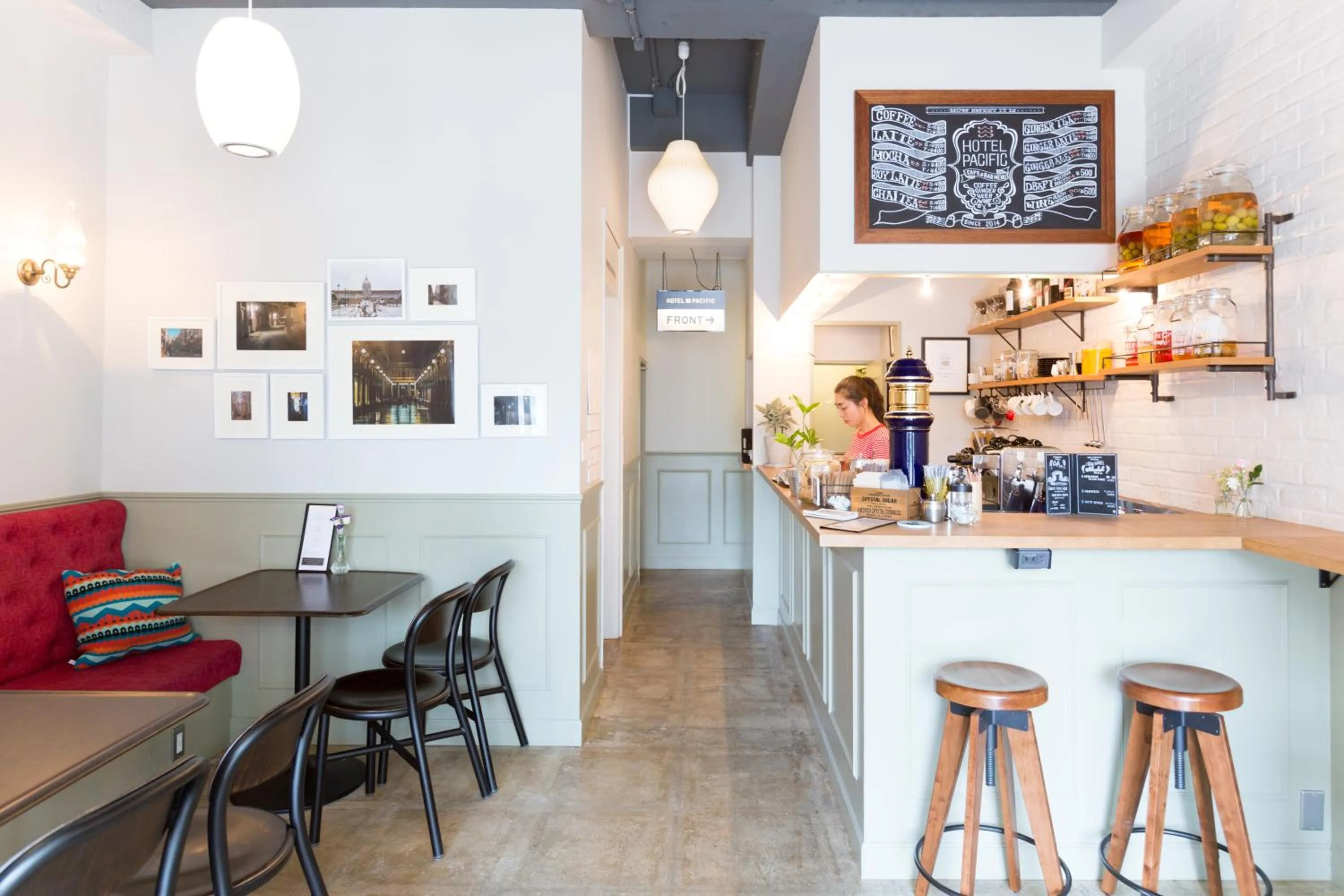 Lounge or bar in Hotel Pacific Kanazawa