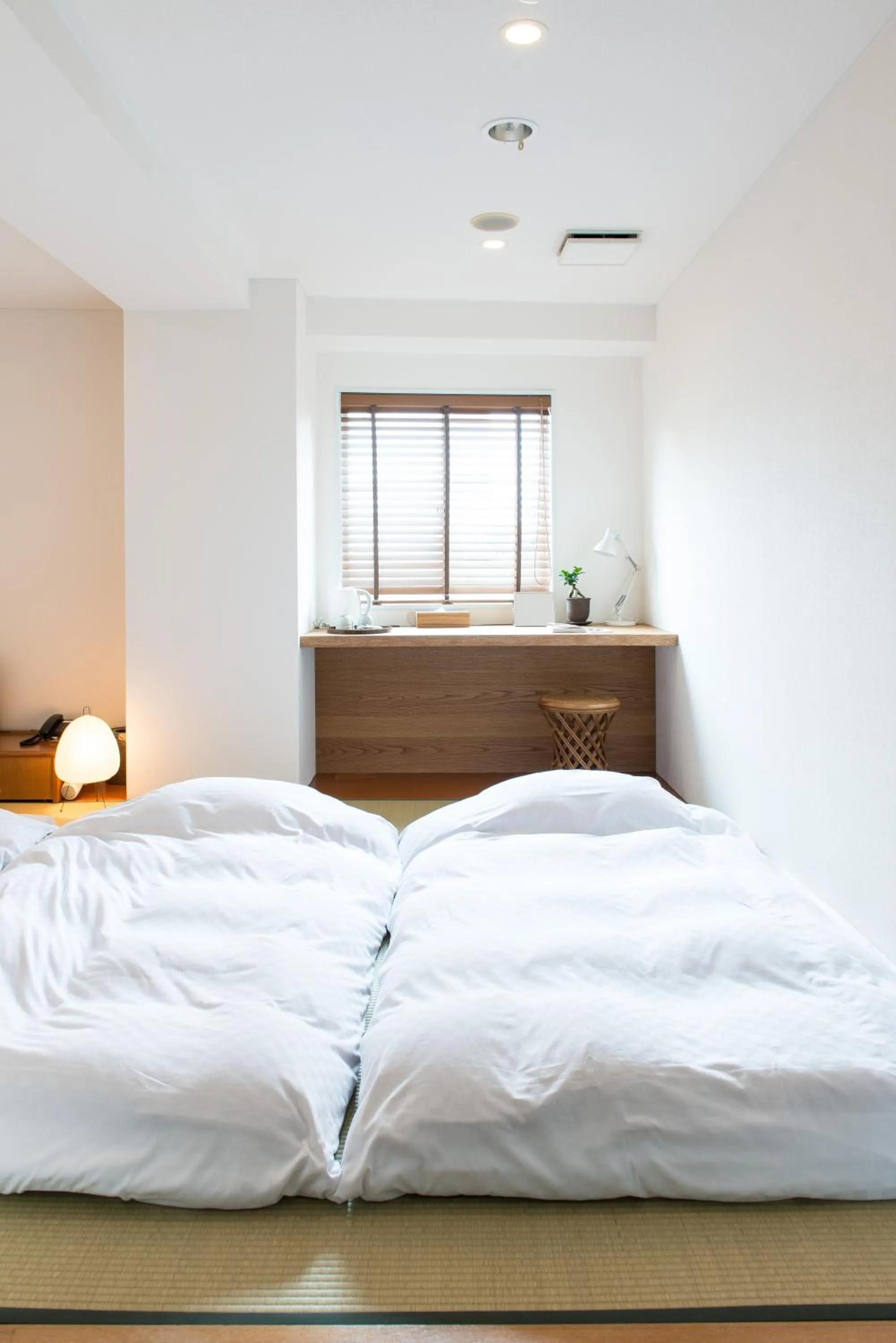 Day, Bed in Hotel Pacific Kanazawa