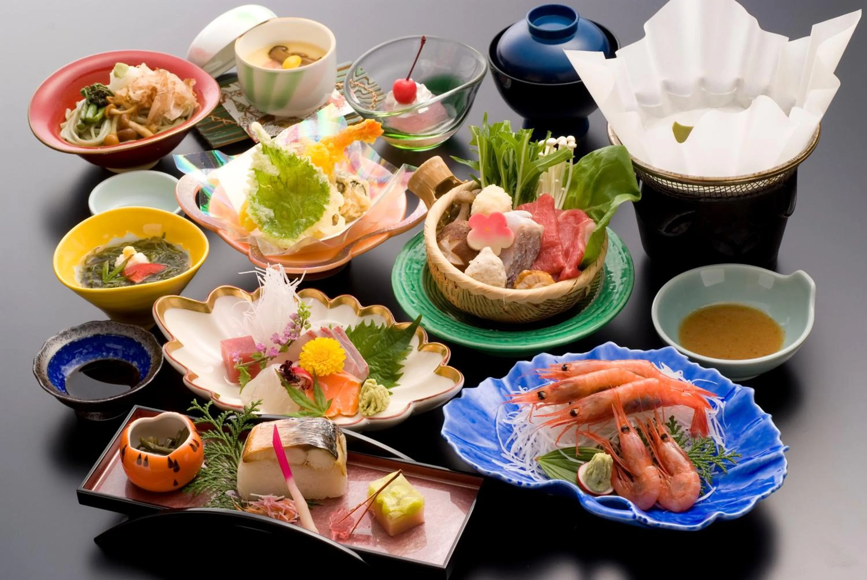 Dinner in Awara Grand Hotel