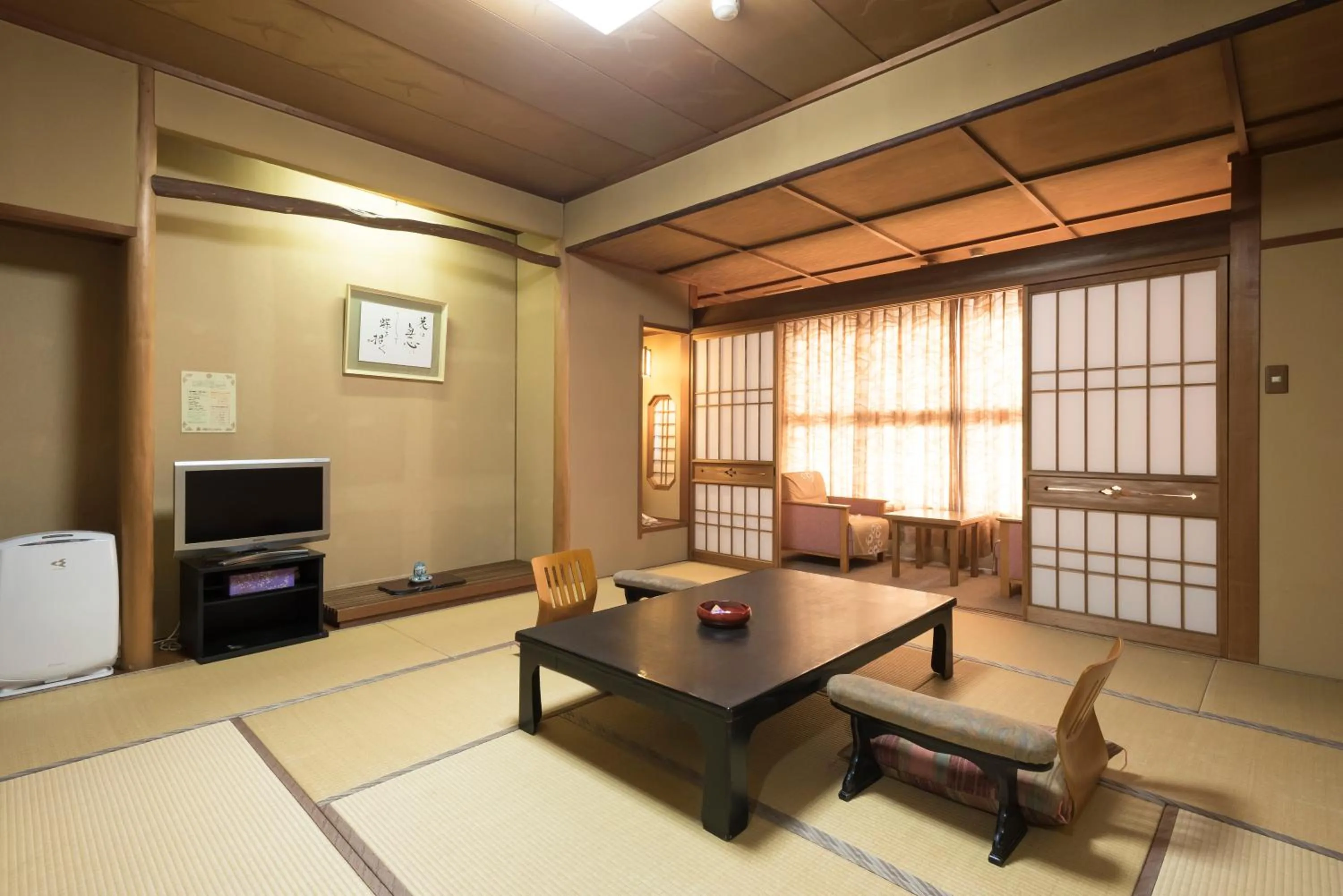 Photo of the whole room in Awara Grand Hotel