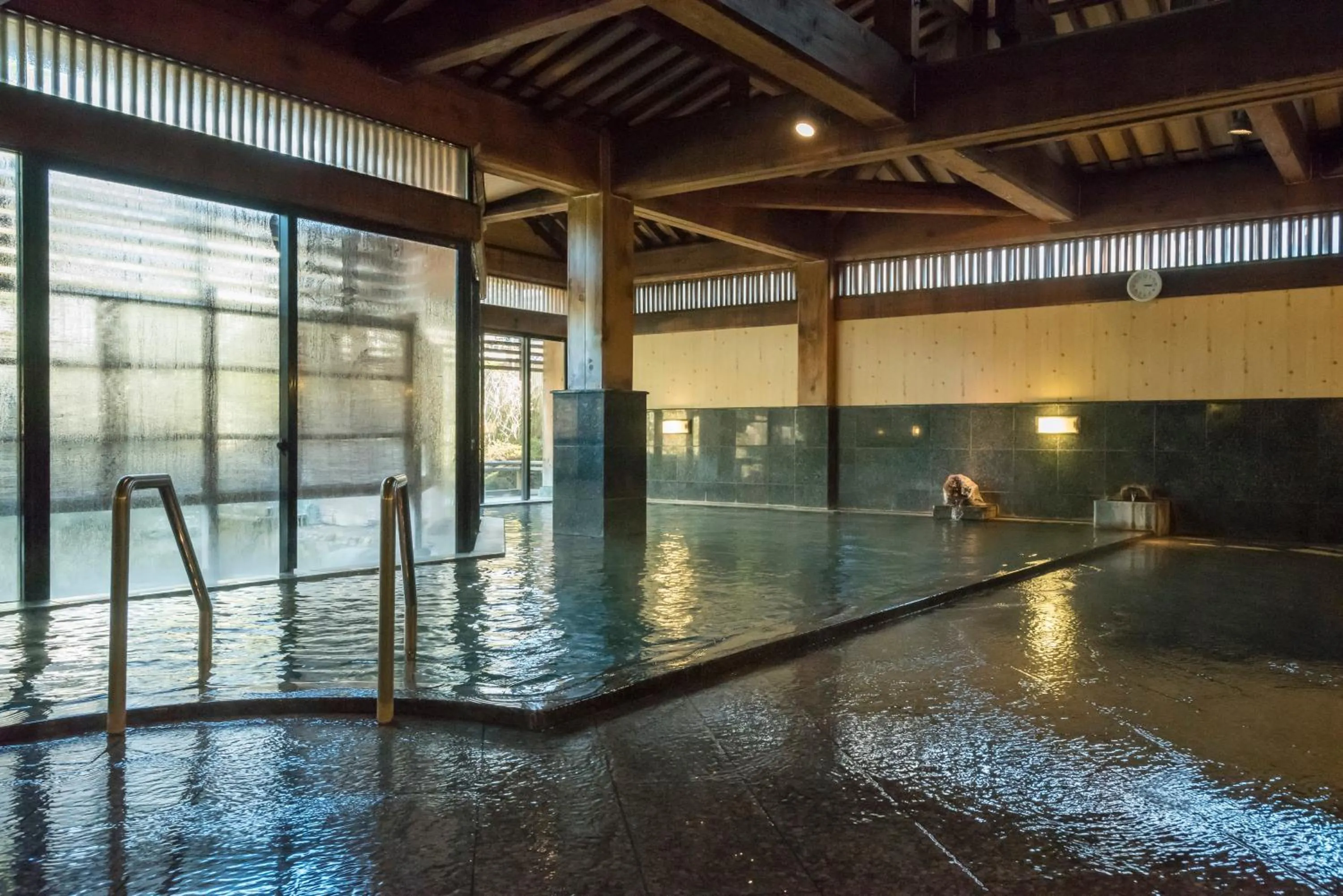 Public Bath in Awara Grand Hotel