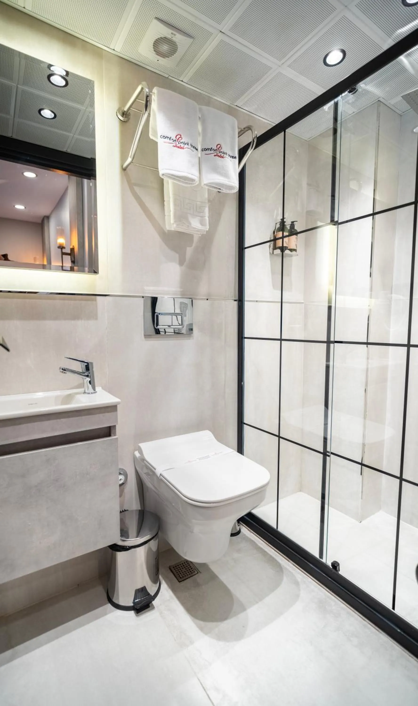 Shower in Modernlux Hotel