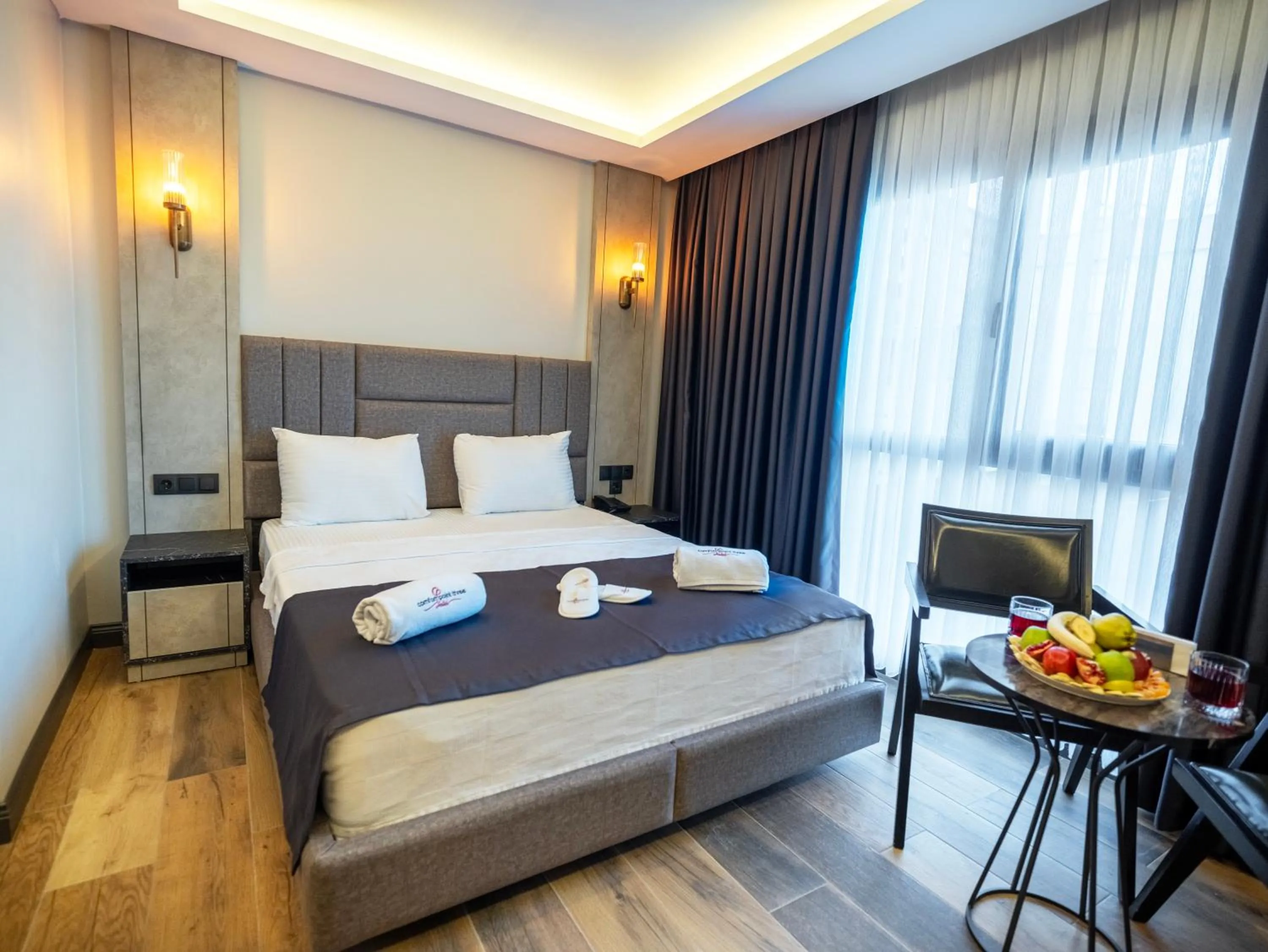 Bed in Modernlux Hotel