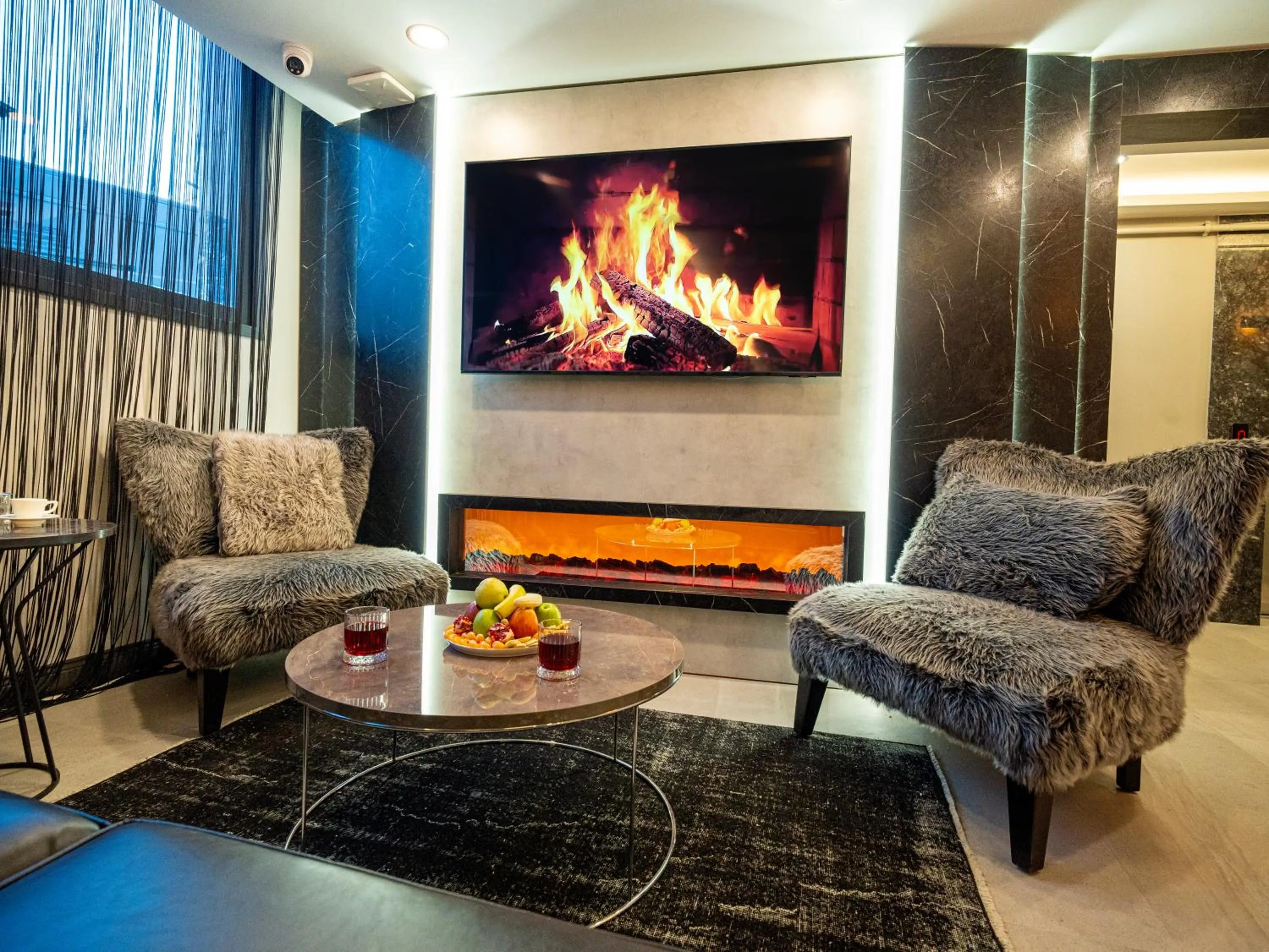 Lobby or reception in Modernlux Hotel