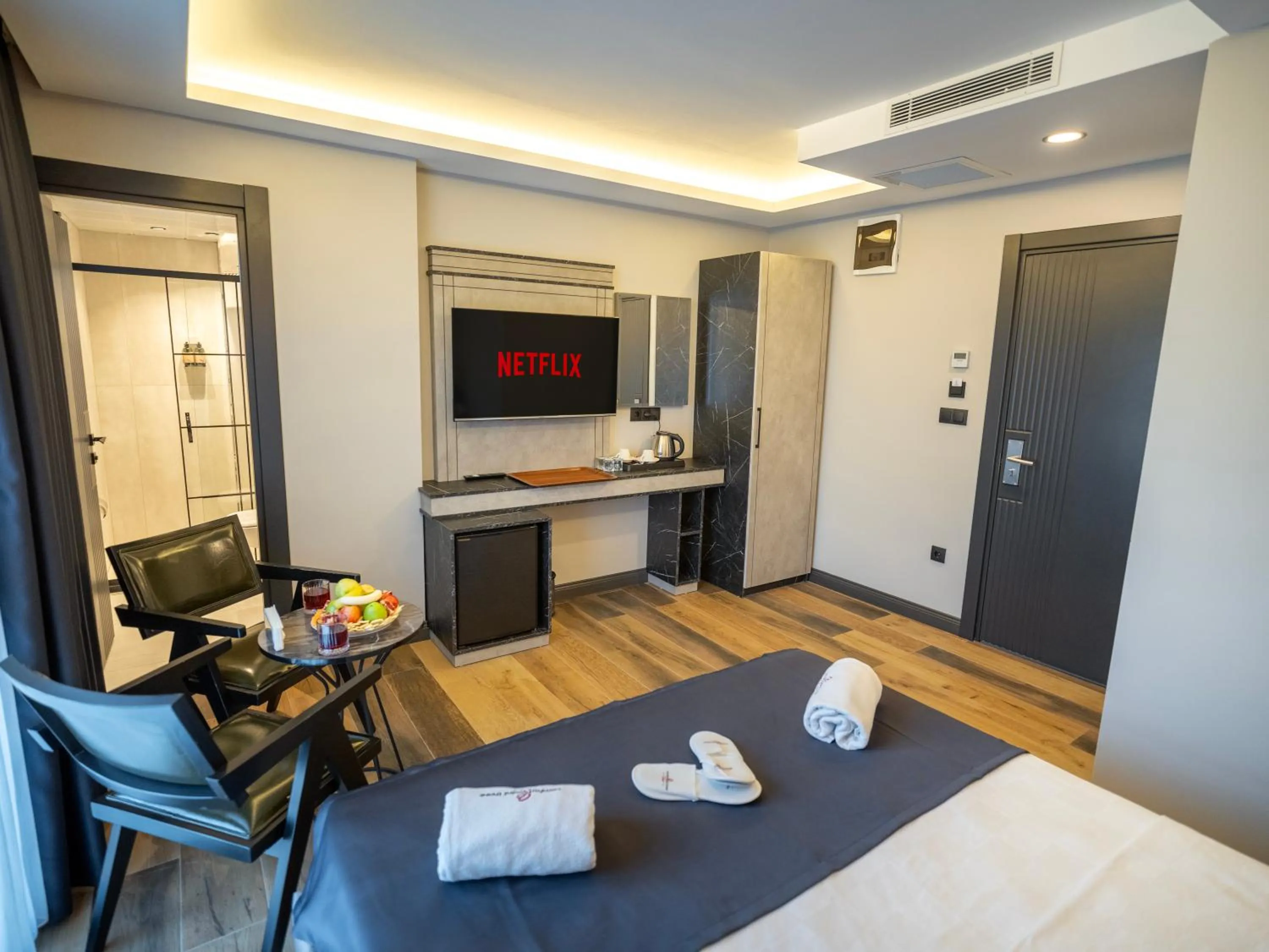 Bed in Modernlux Hotel