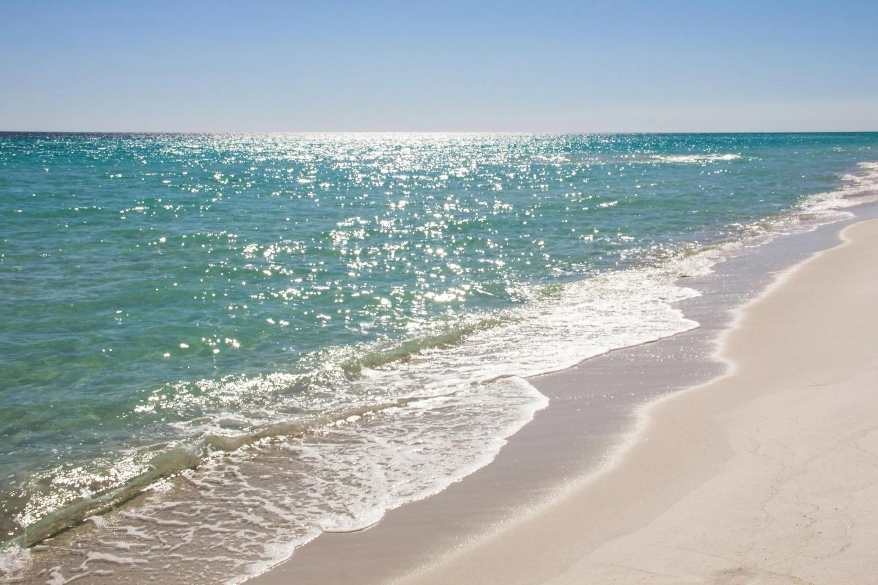 Sugar Sand Retreat – 3-Bed, 2-Bath Beach Getaway with Private Pool, Sleeps 8!