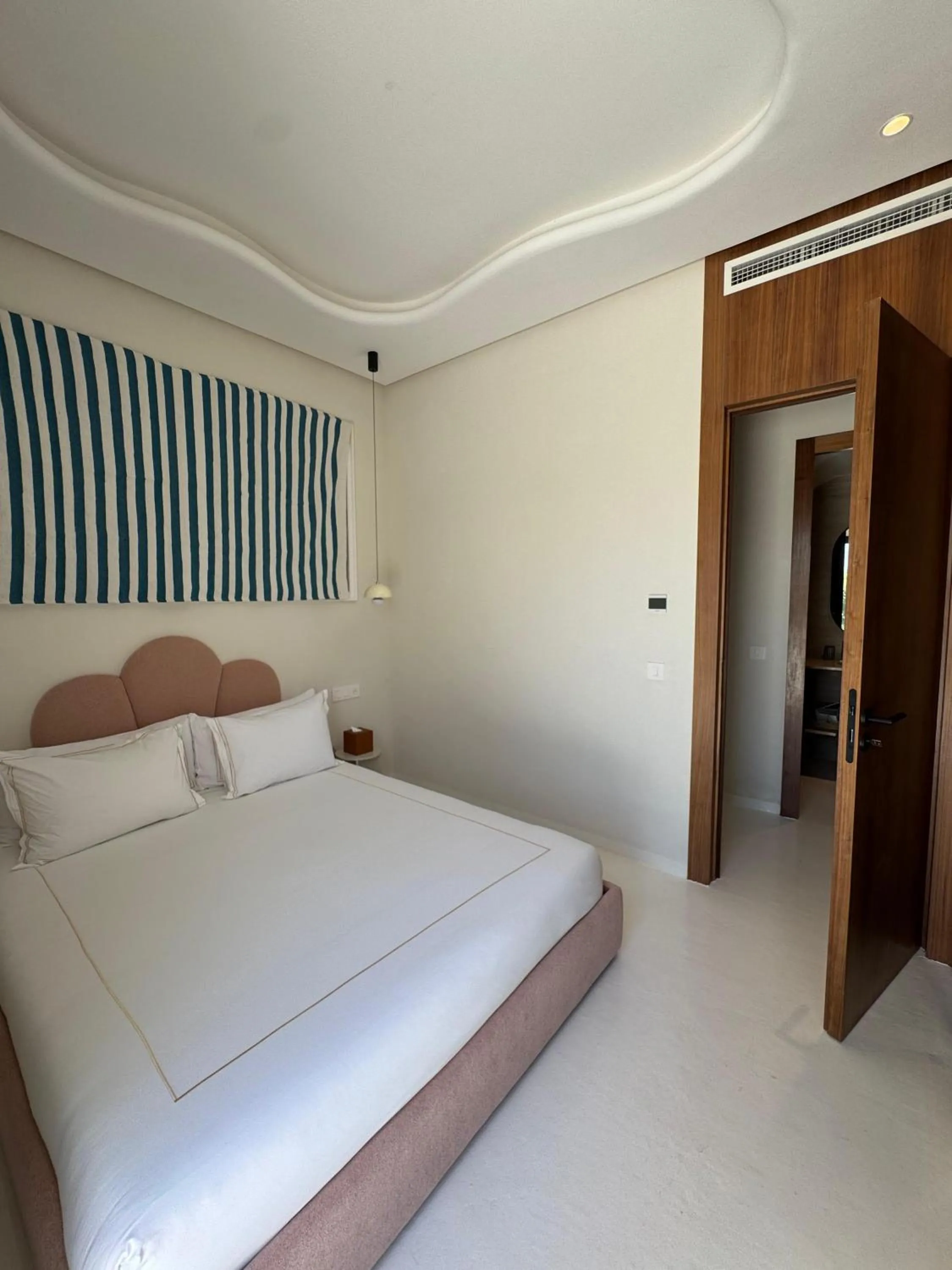 Bed in Yin Hotel & Spa