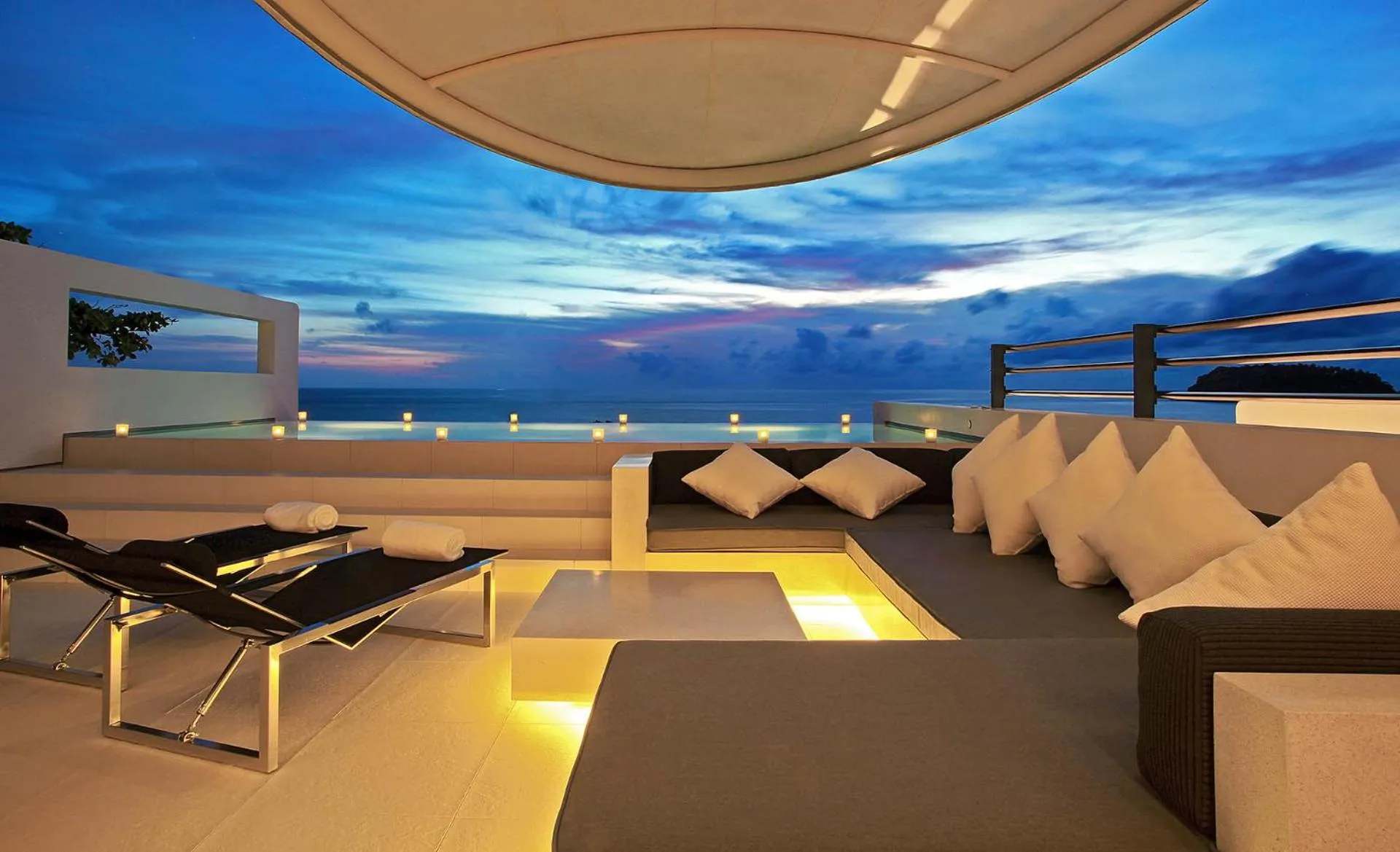 Balcony/Terrace in Kata Rocks