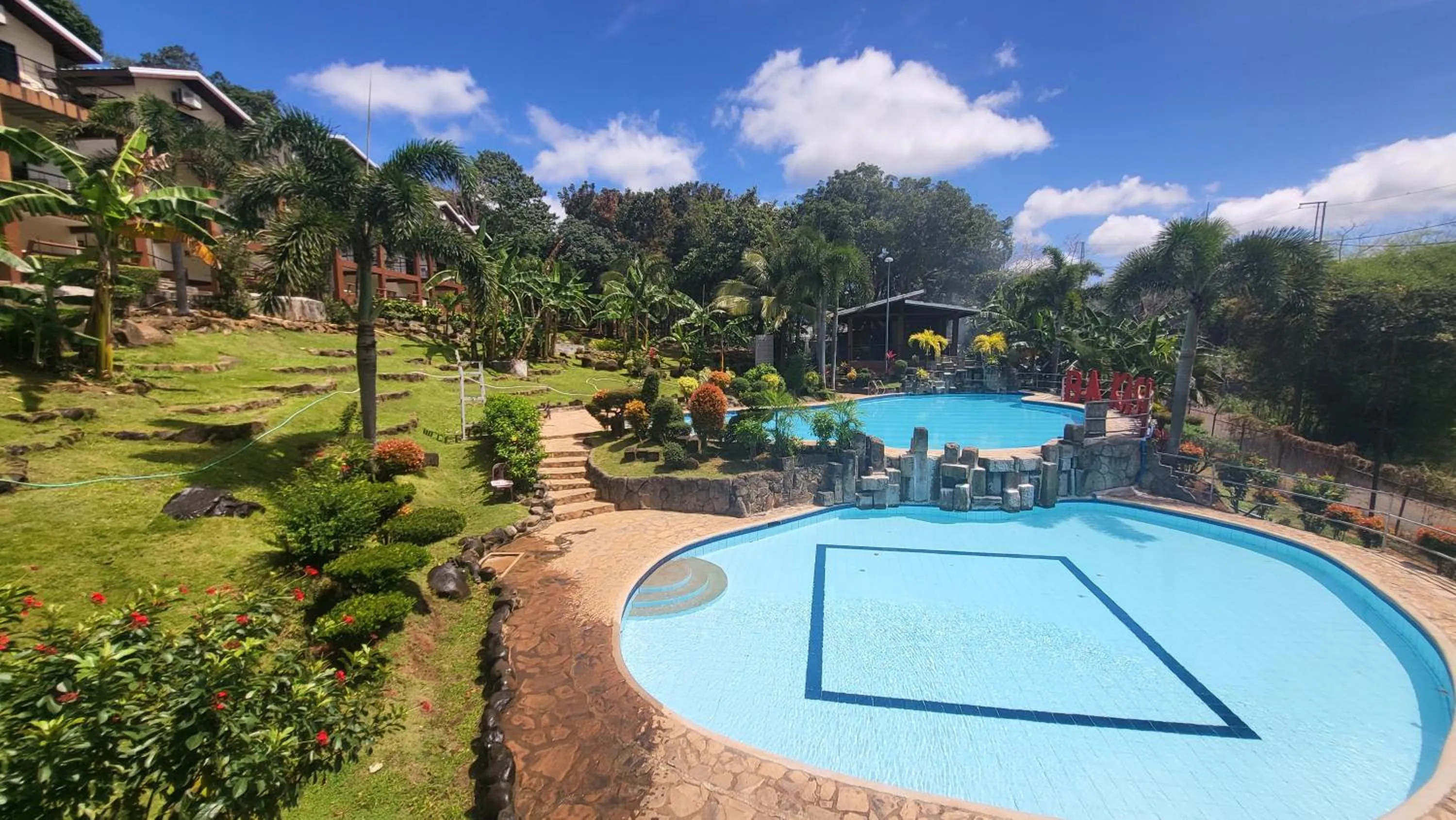 Swimming pool in Bakasyunan Resort and Conference Center - Tanay