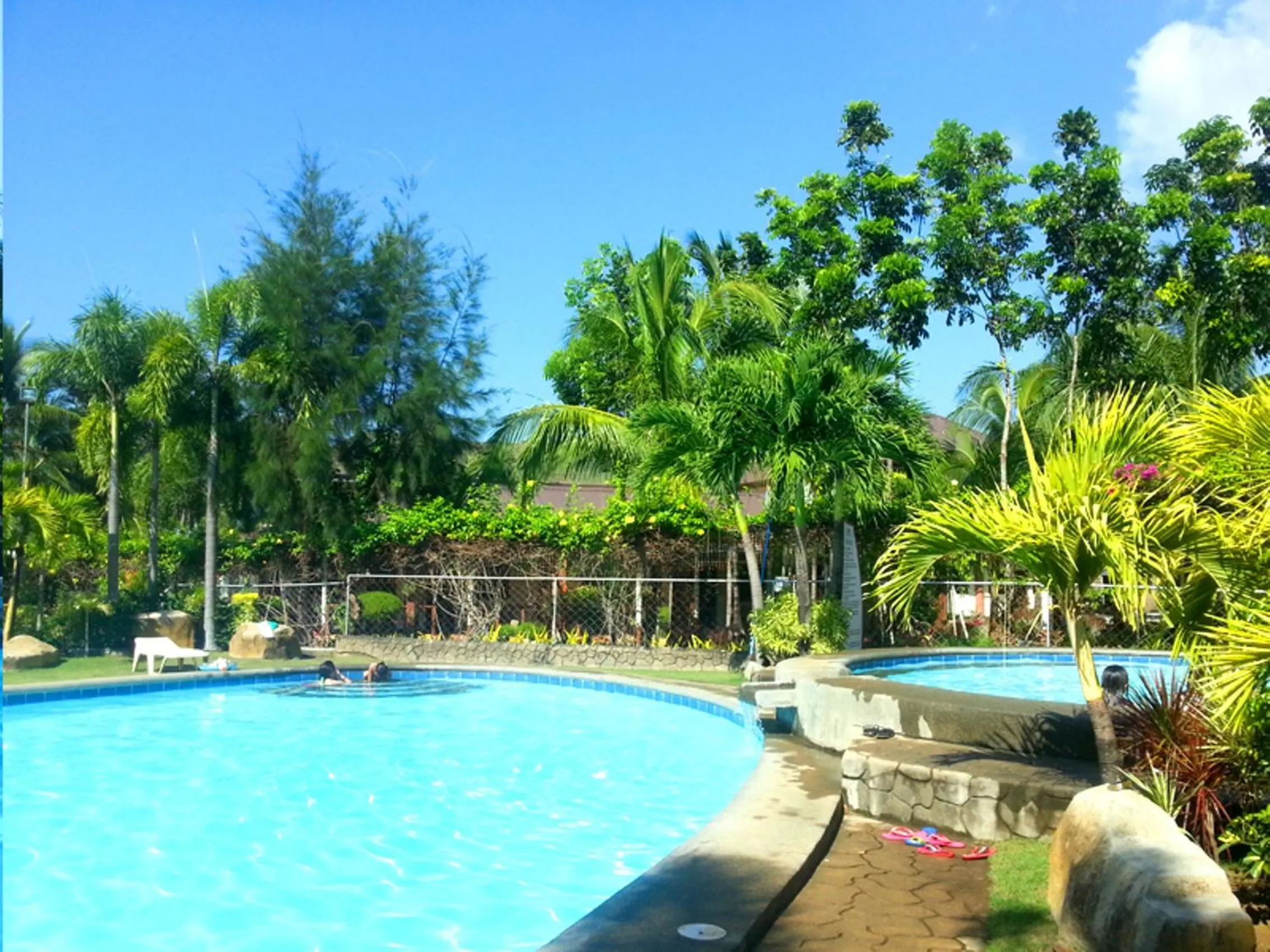 Swimming pool in Bakasyunan Resort and Conference Center - Zambales