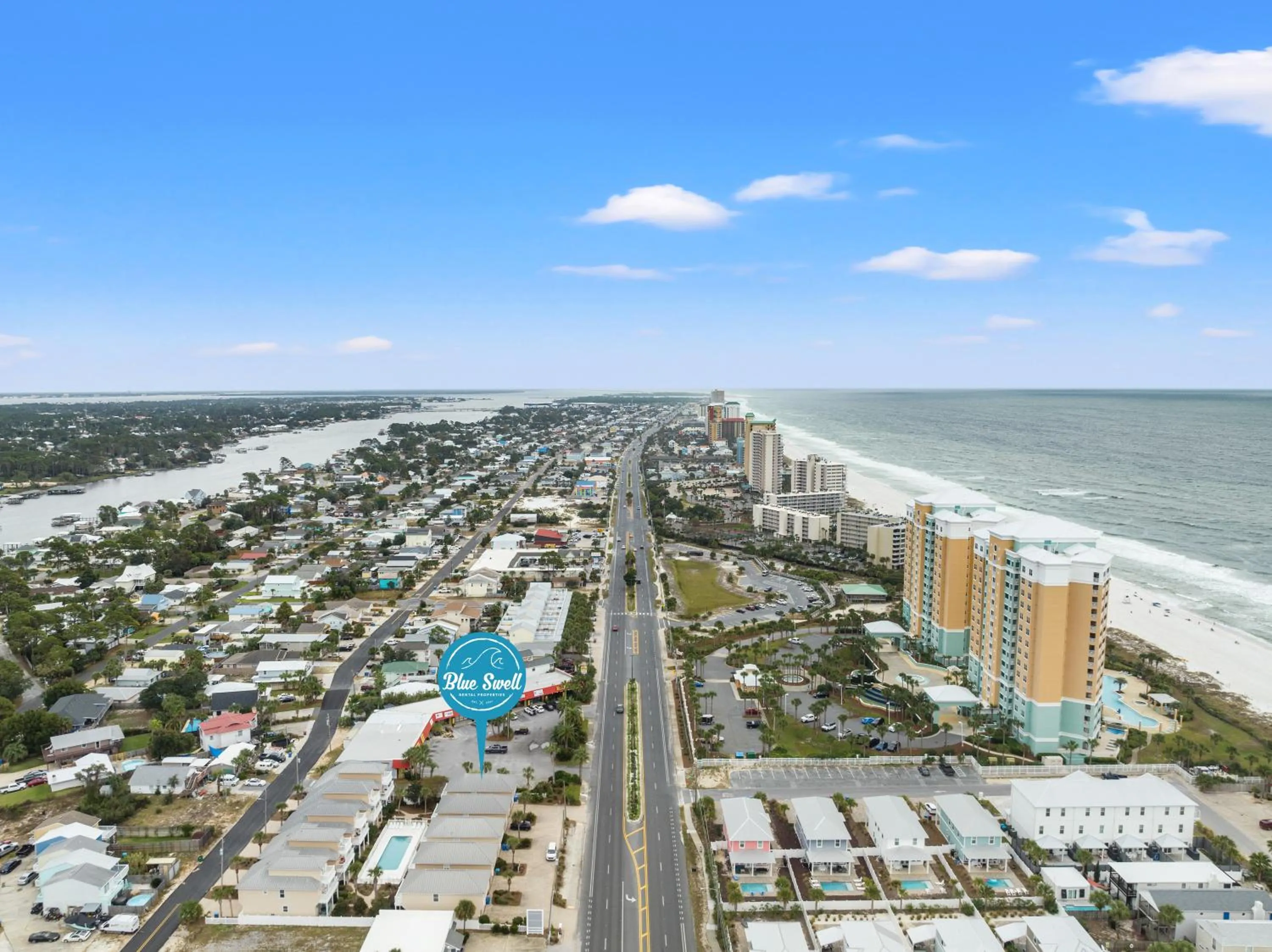 Escape to Sand Dollar Holler: Coastal Retreat, 3 Beds, 25 Baths, Sleeps 10!