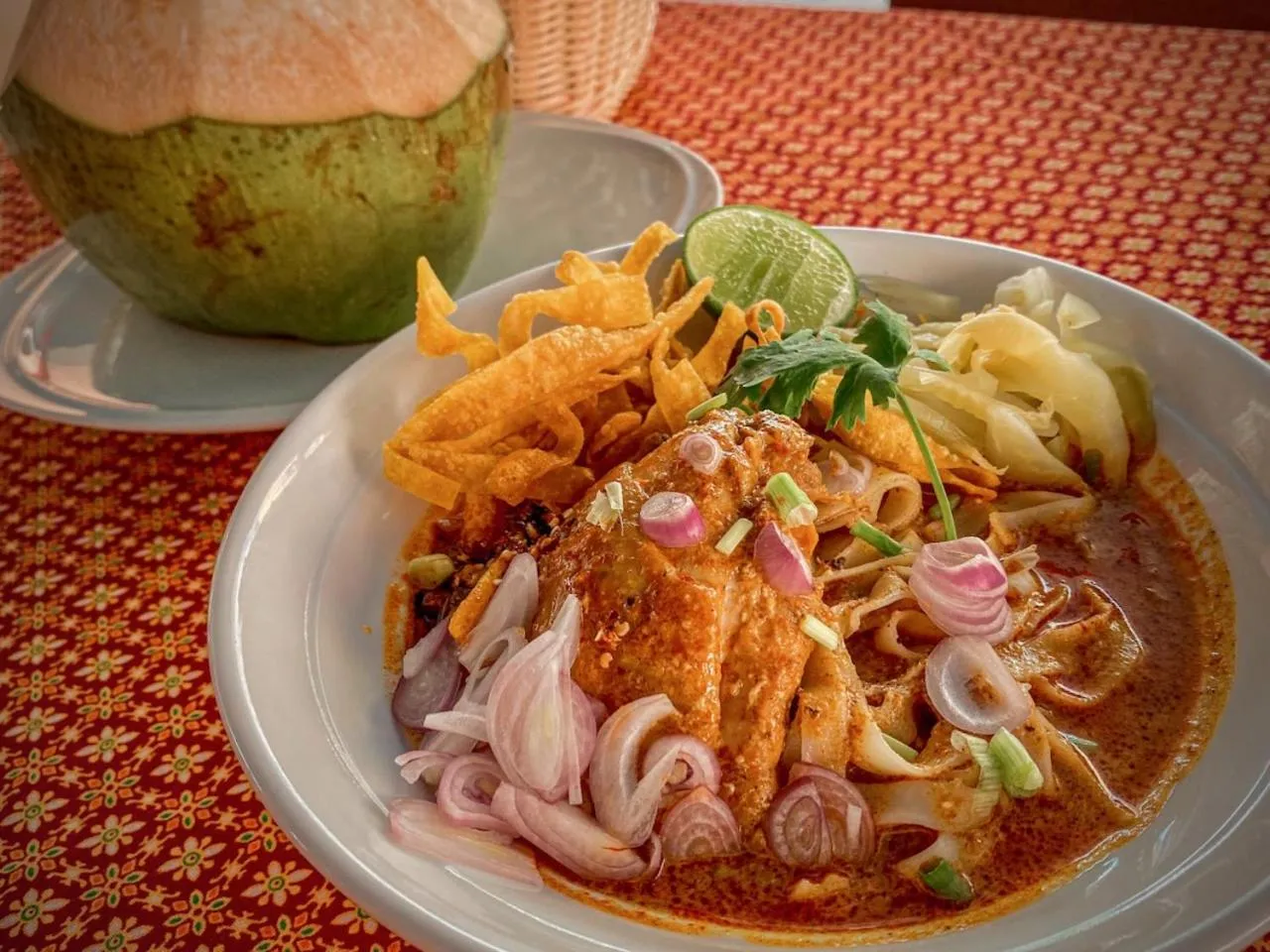 Restaurant/places to eat in Sugar and Spice Inn