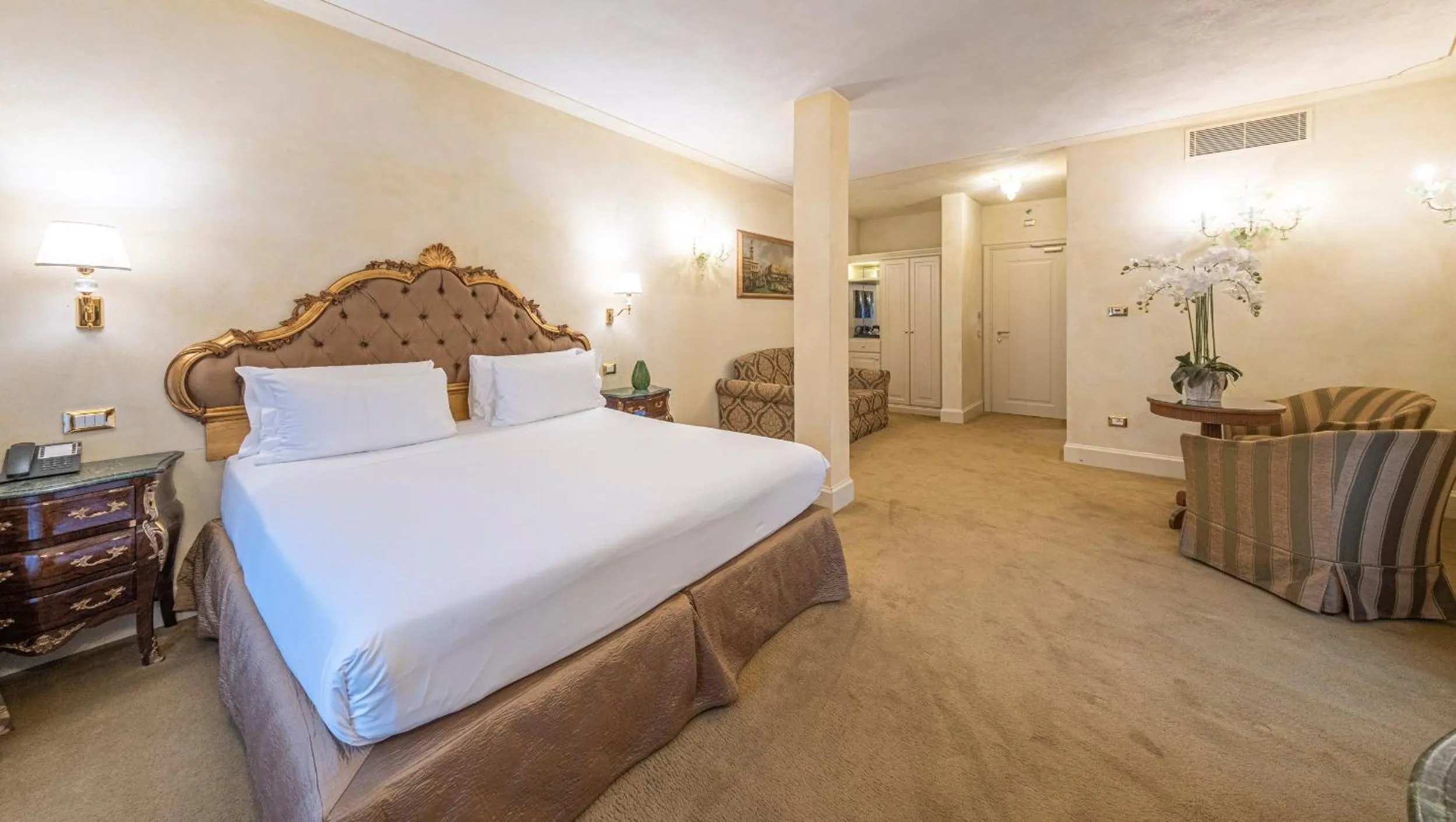 Bed in Hotel Villa Barbarich