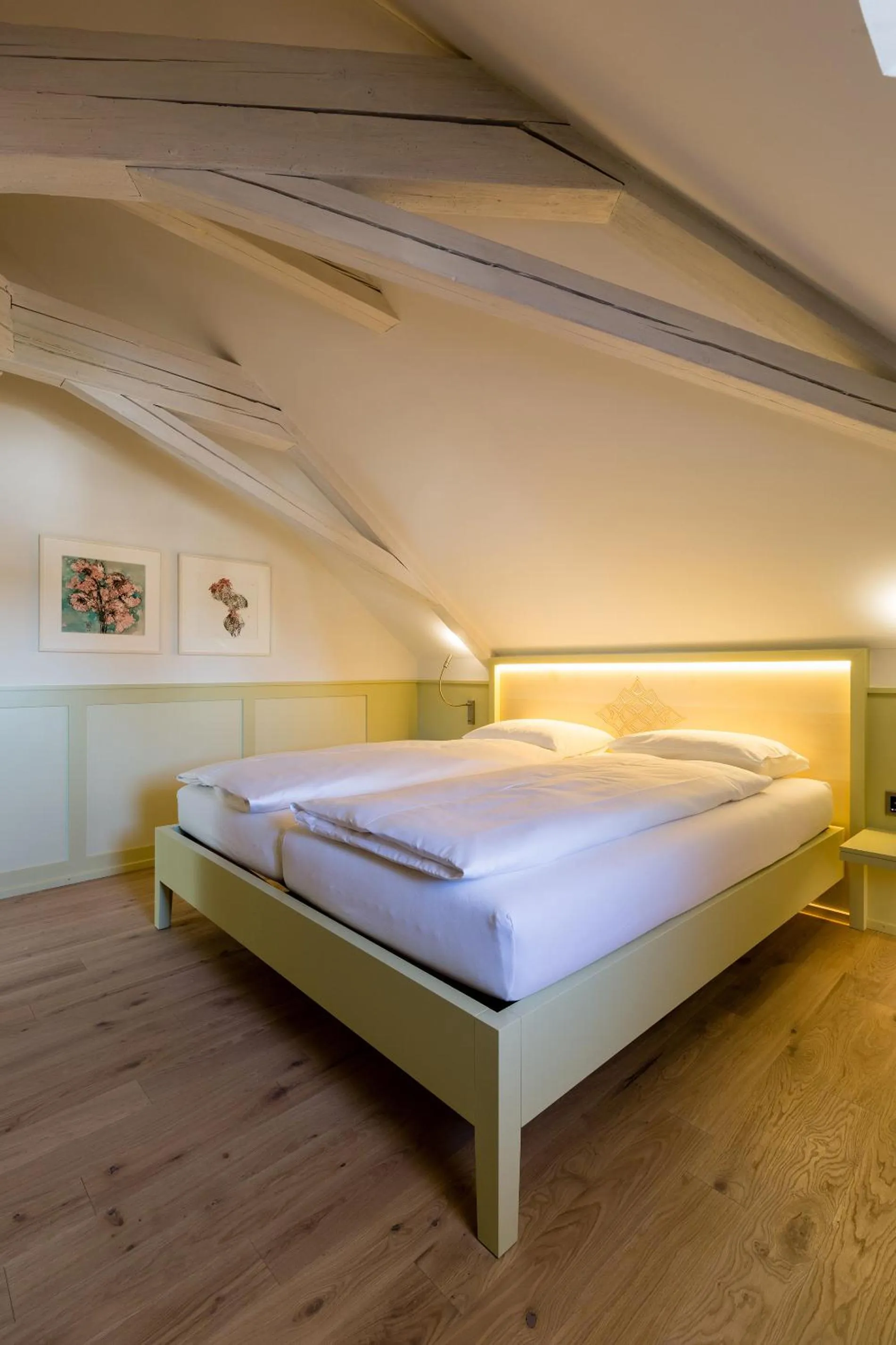 Photo of the whole room, Bed in Hotel Krone Speicher