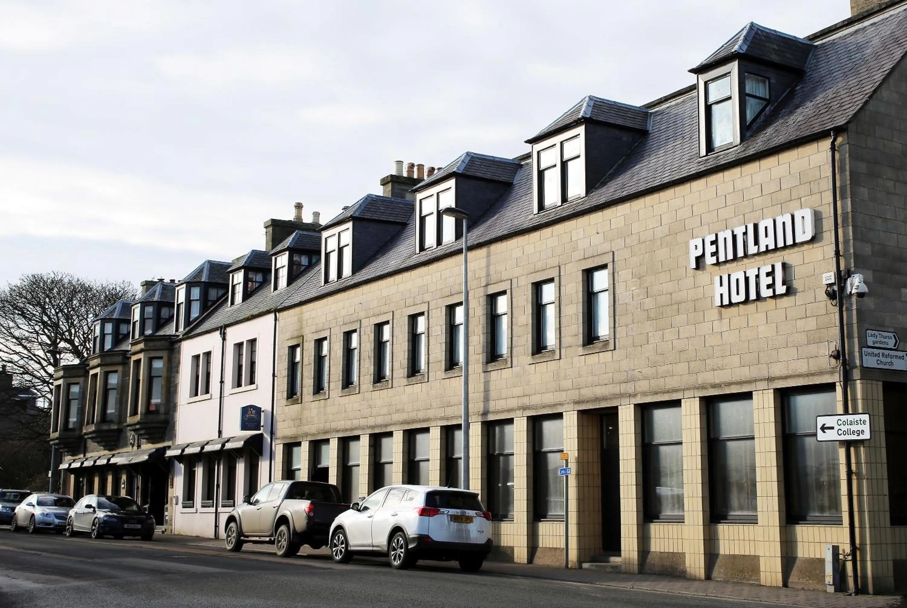Facade/entrance in Pentland Hotel
