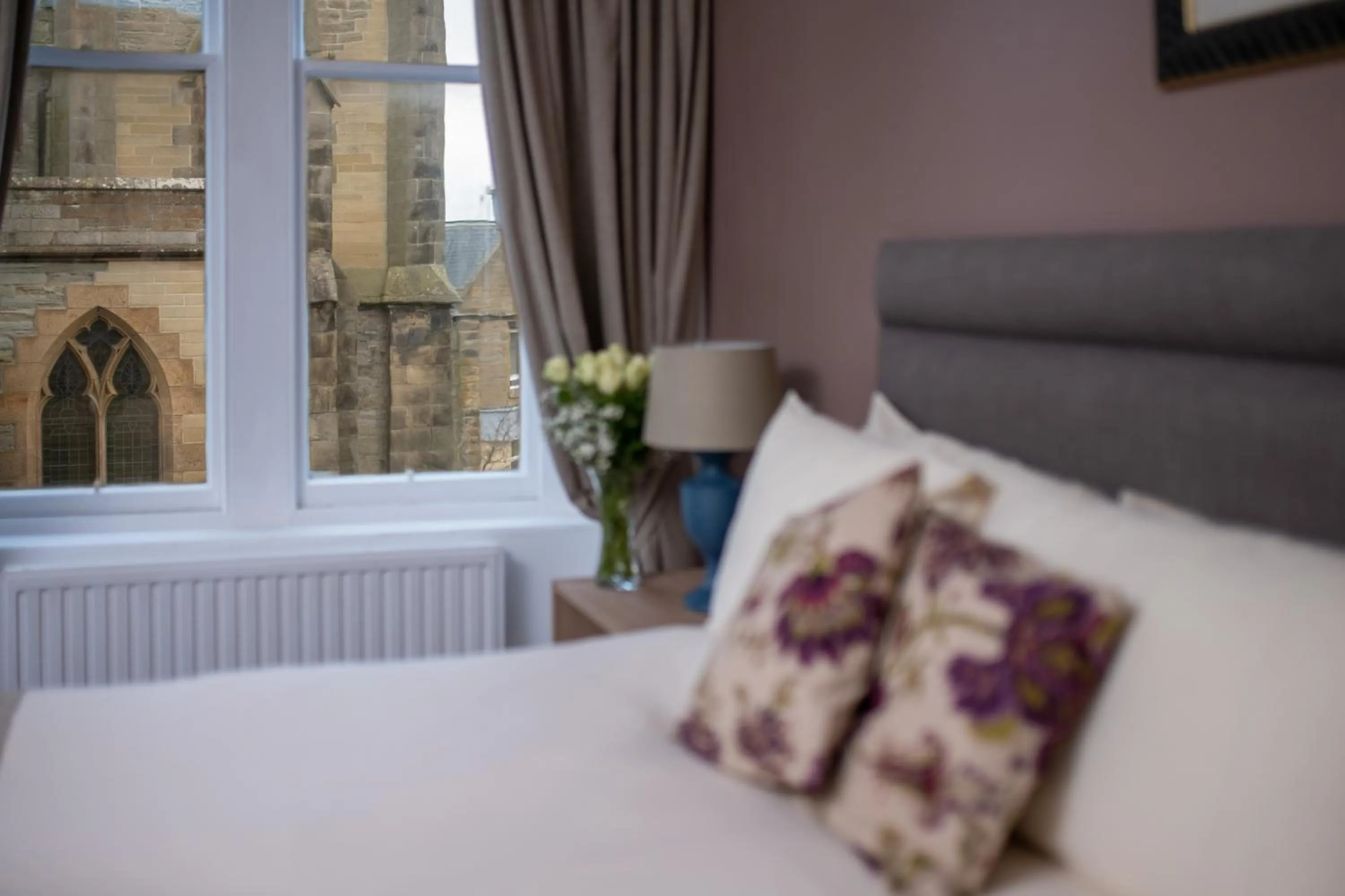 Bed in Pentland Hotel