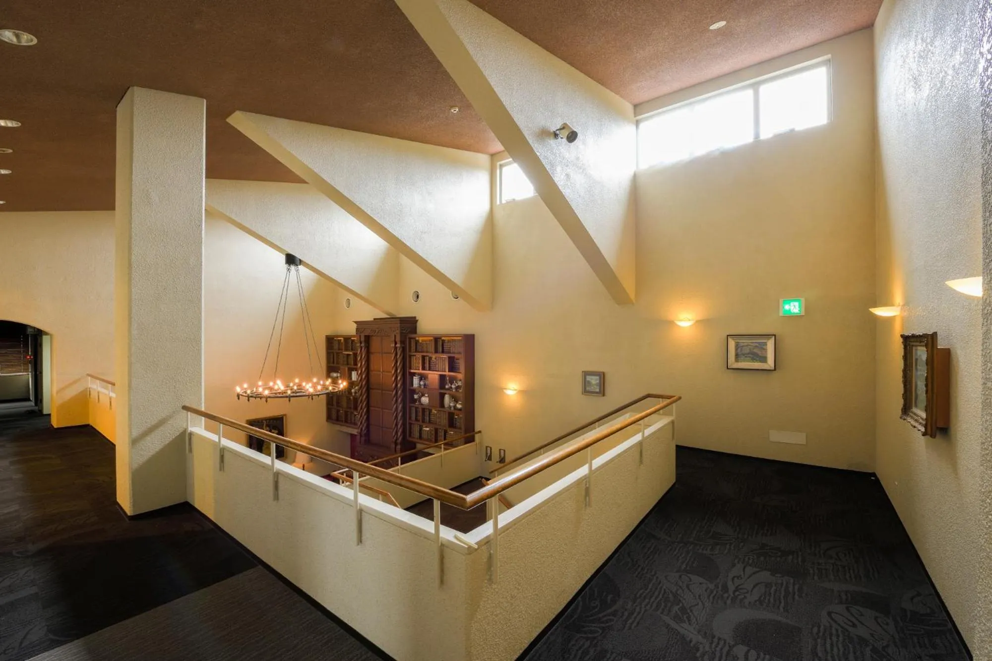 Lobby or reception in Hakone Lake Hotel